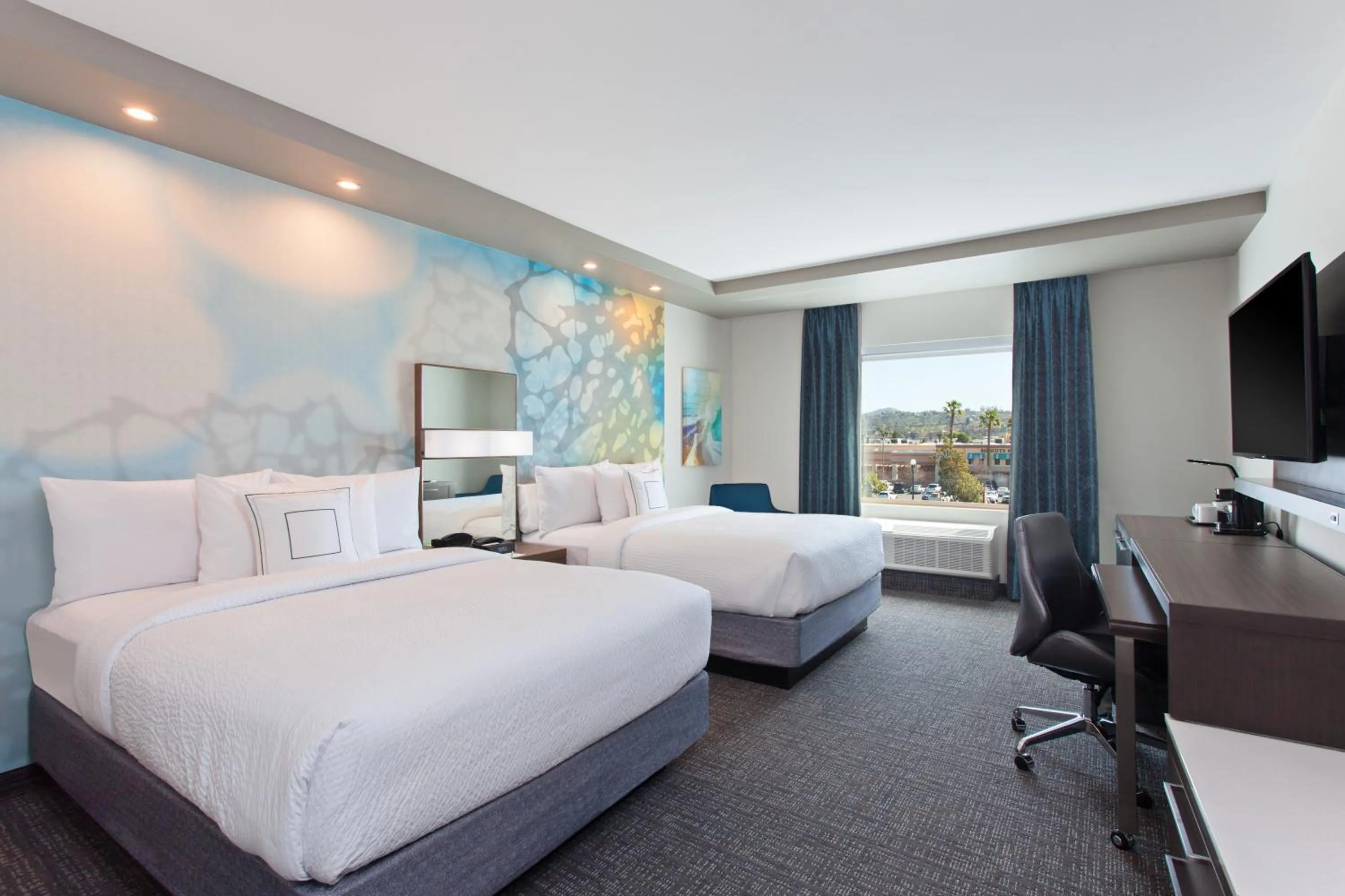 Bed in Courtyard by Marriott San Diego El Cajon