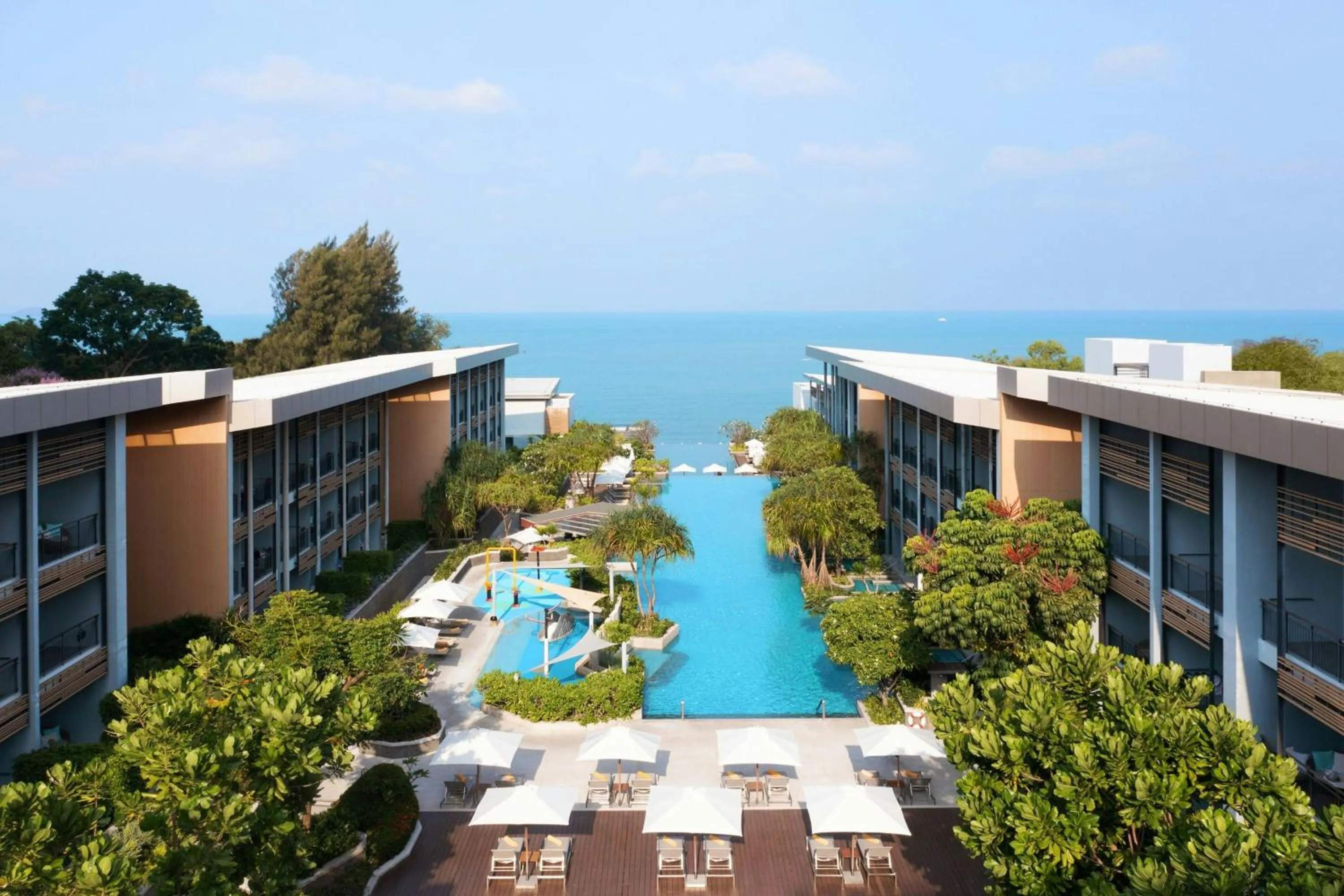 Fitness centre/facilities in Renaissance Pattaya Resort & Spa