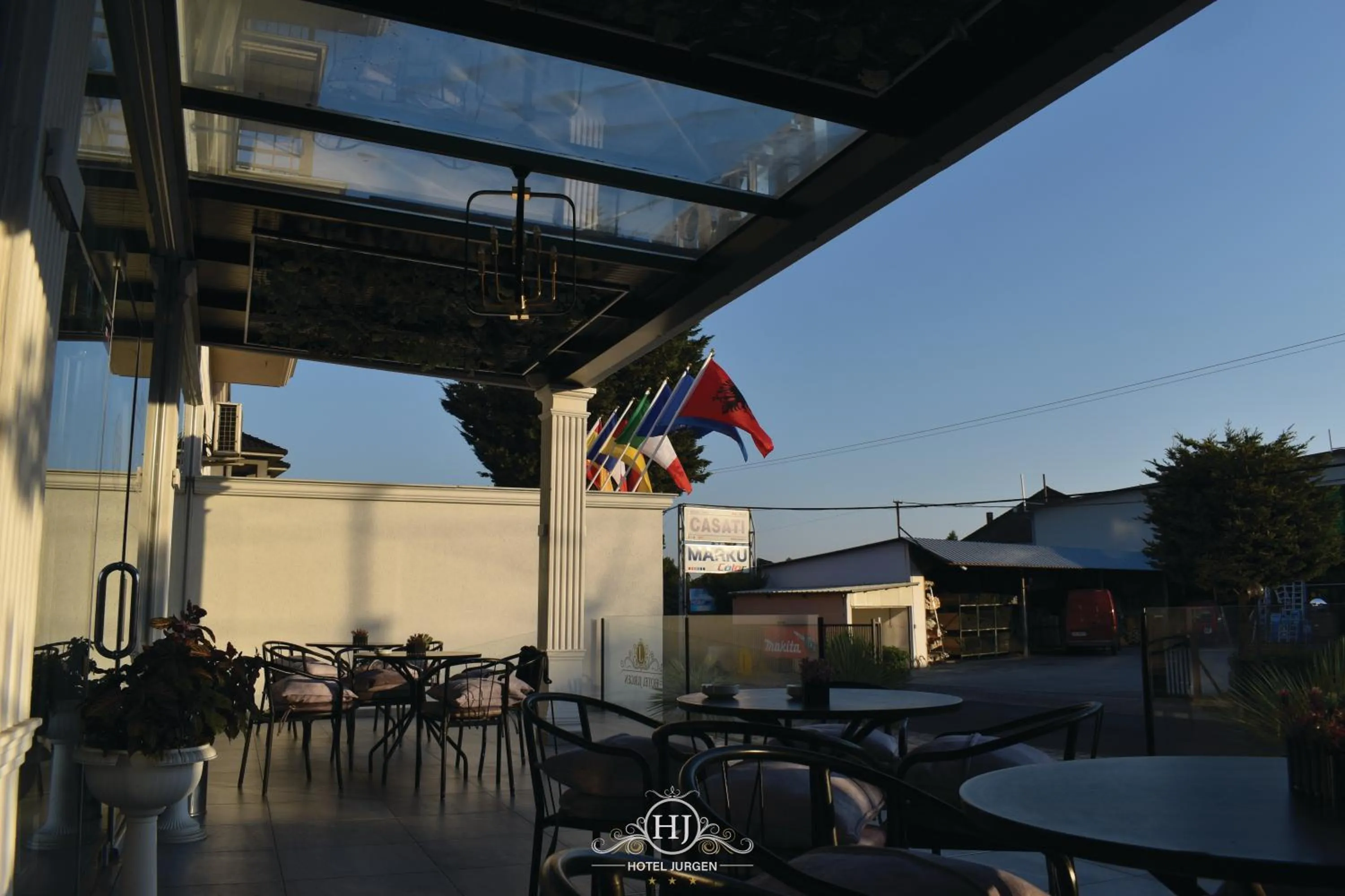 Restaurant/places to eat in Hotel Jurgen