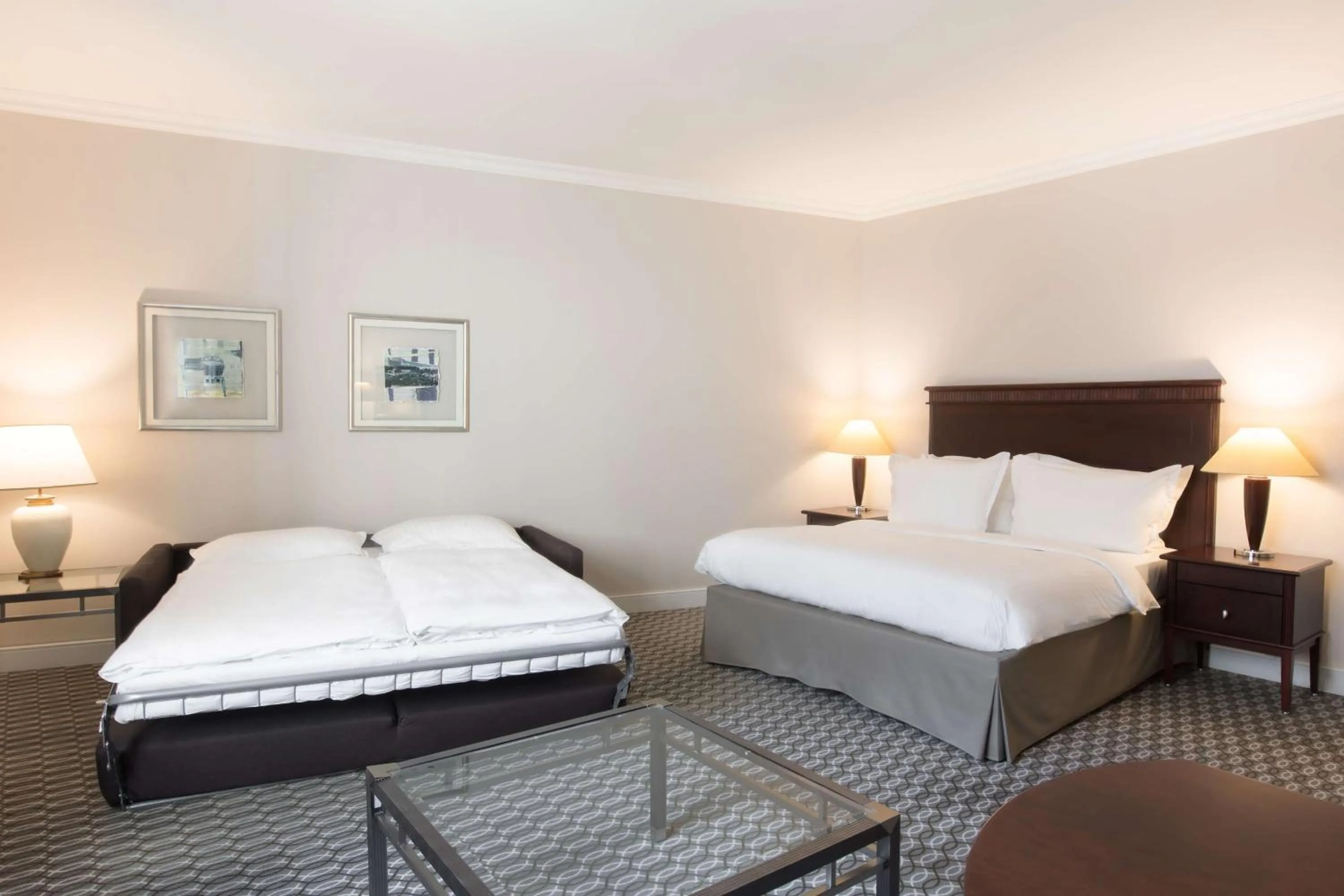 Bedroom, Bed in Radisson Blu Carlton Hotel, Bratislava