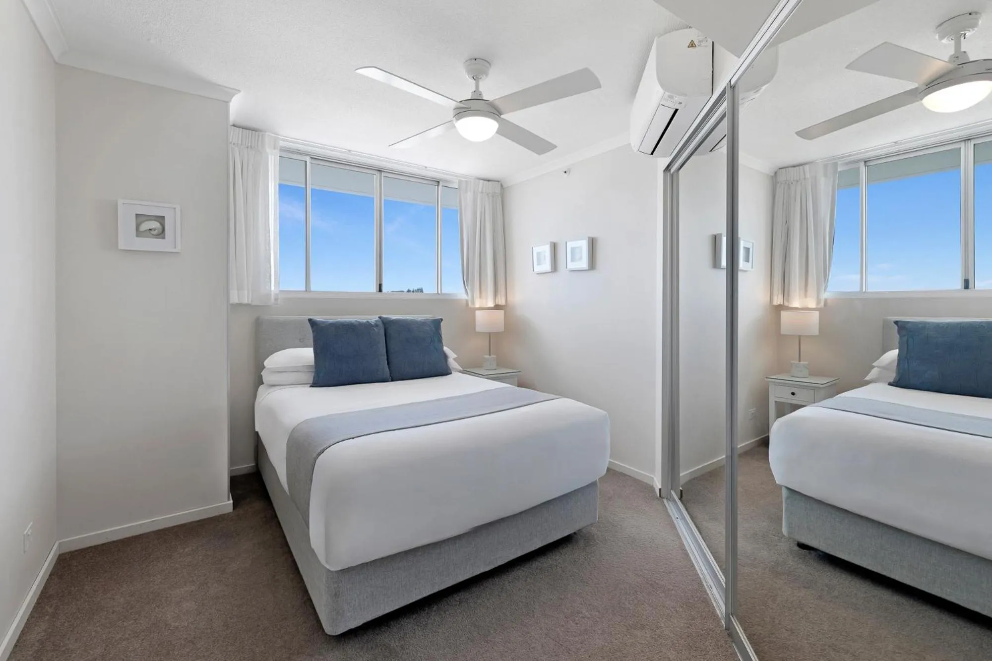 Bedroom, Bed in ULTIQA Points North