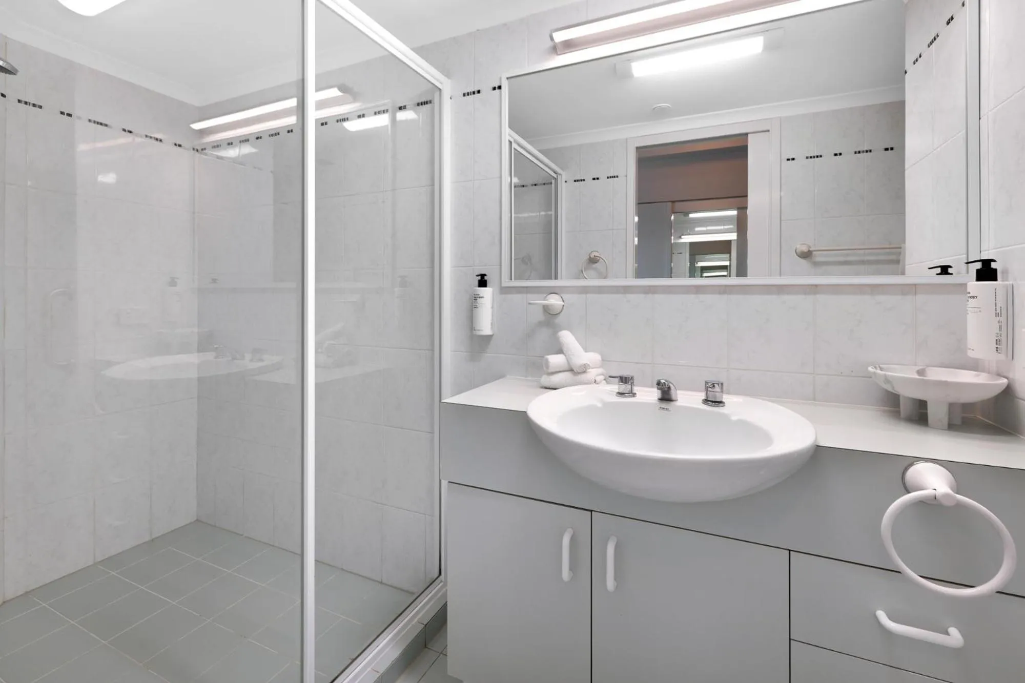 Bathroom in ULTIQA Points North