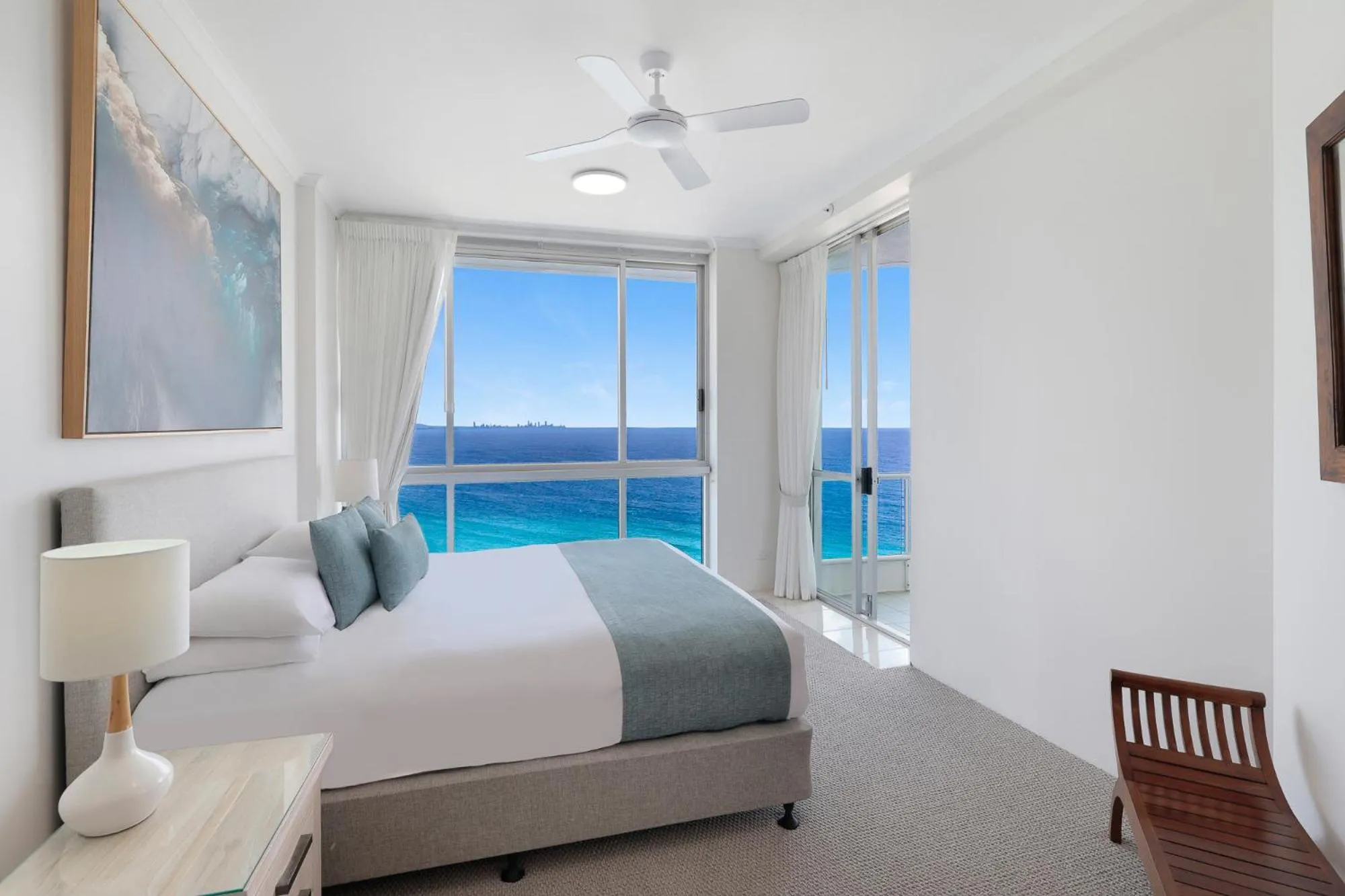 Bedroom, Bed in ULTIQA Points North