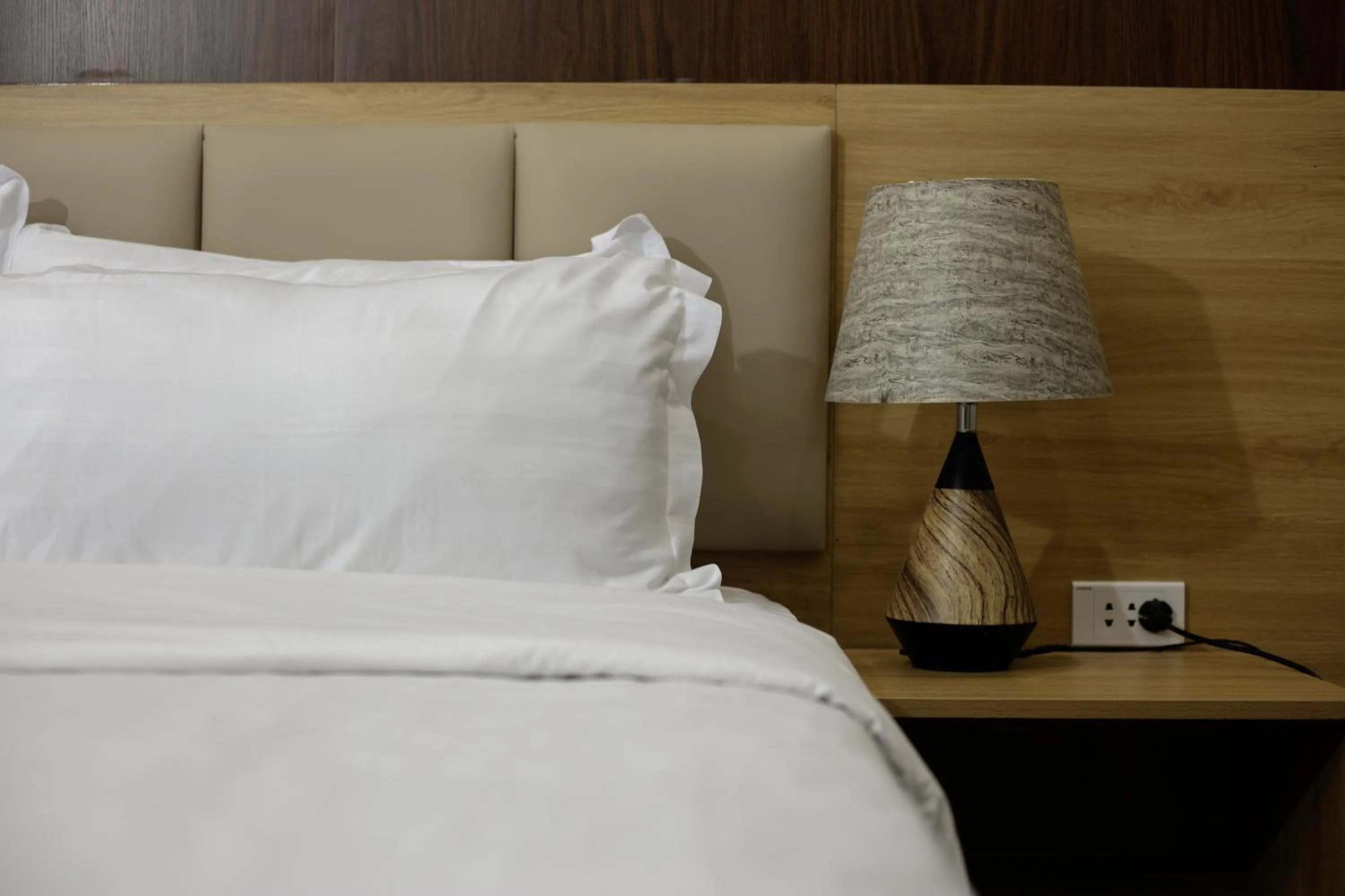 Bedroom, Bed in Millennium Hanoi Hotel