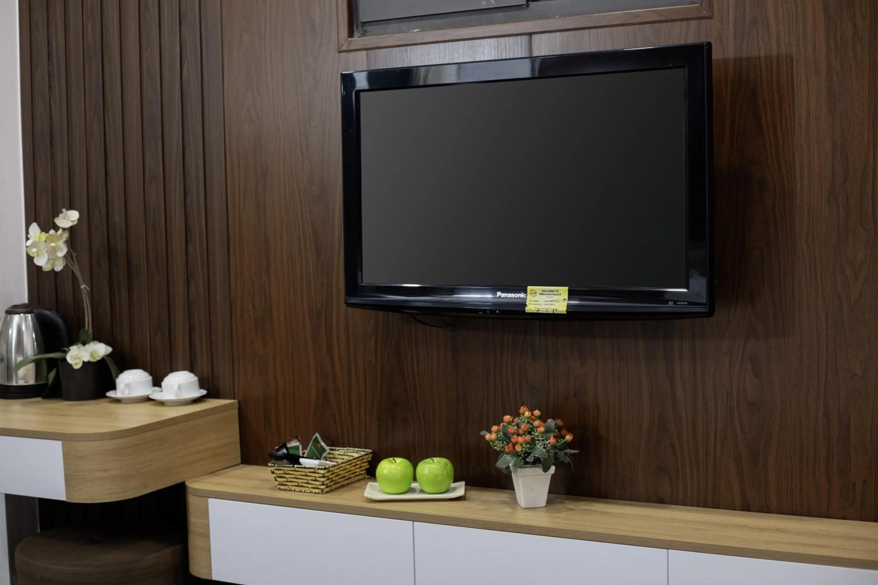 Bedroom in Millennium Hanoi Hotel
