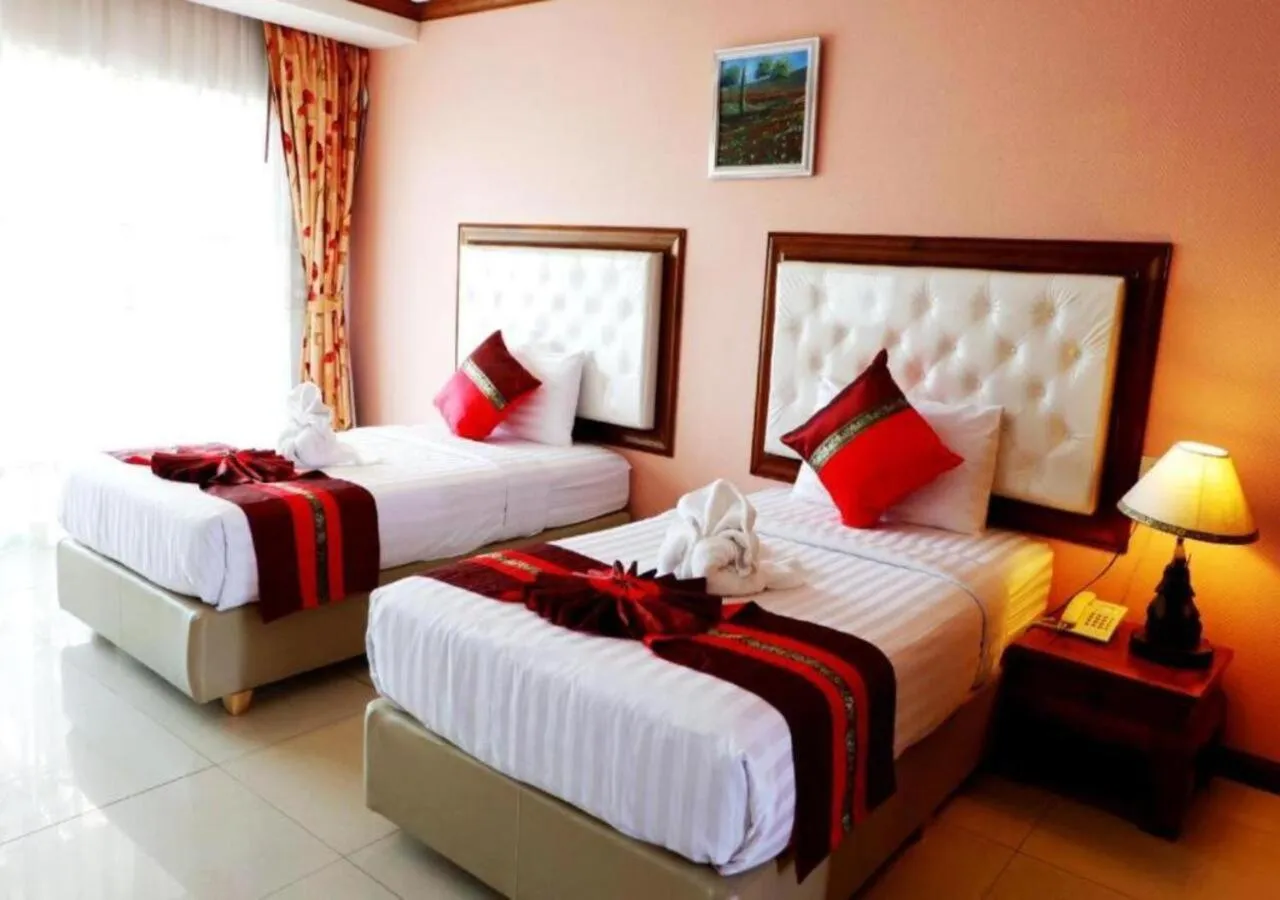 Bedroom, Bed in Aiyaree Place Hotel SHA PLUS