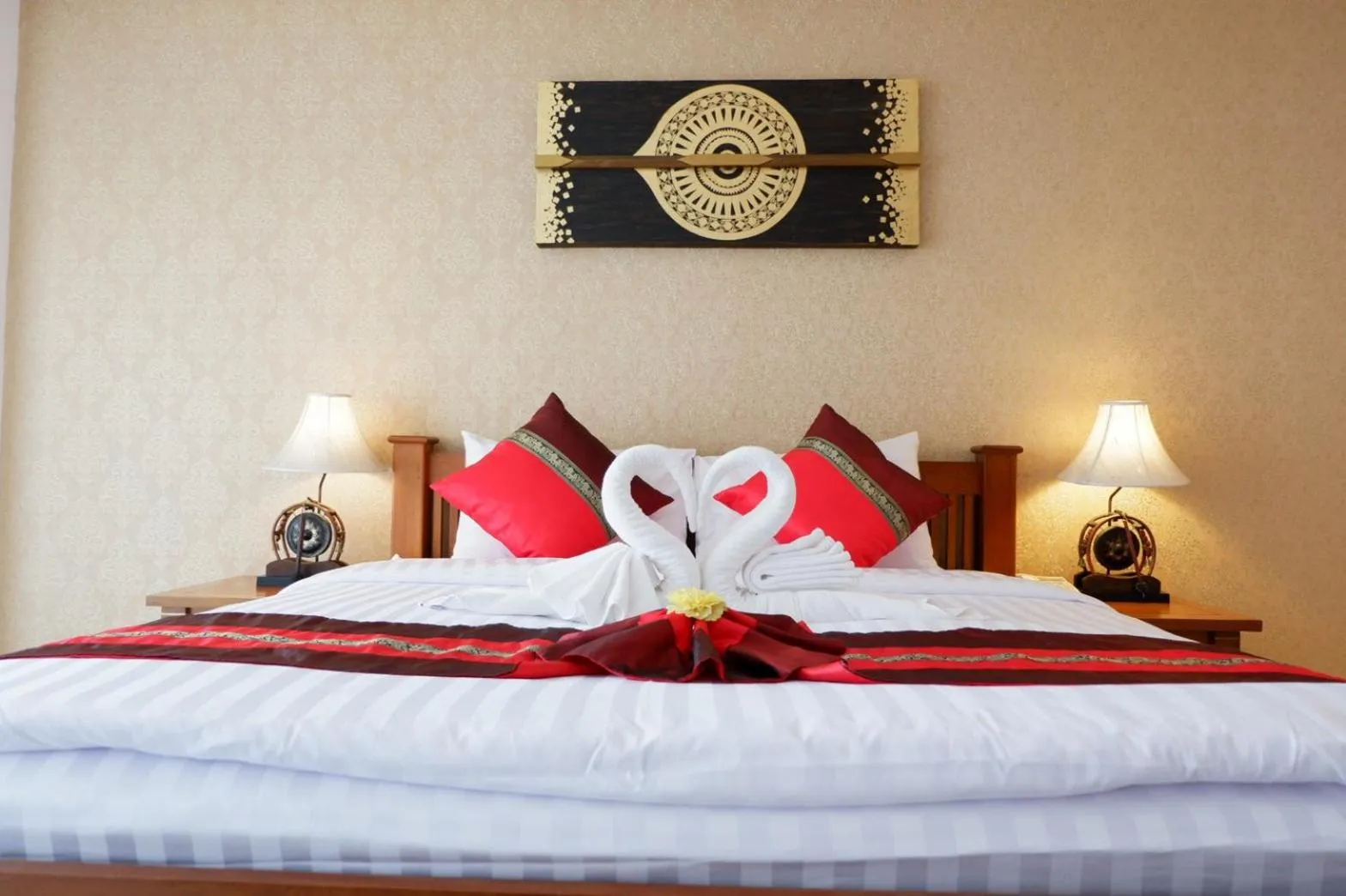 Bed in Aiyaree Place Hotel SHA PLUS