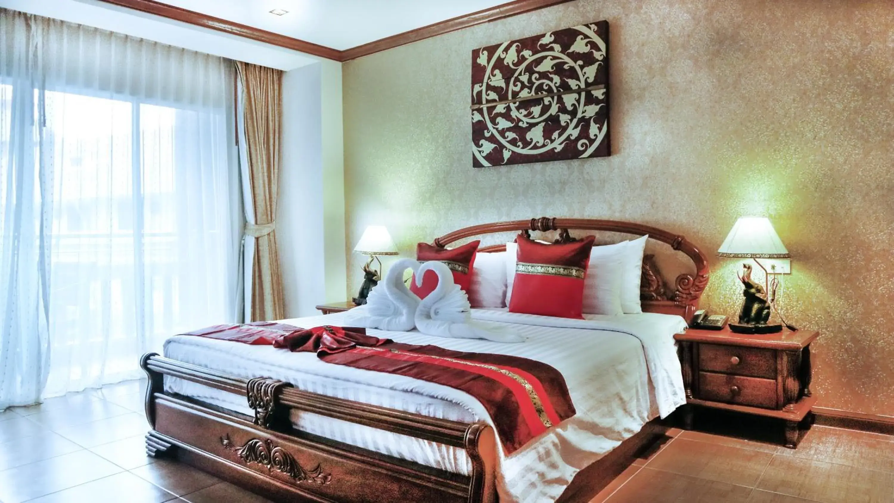 One-Bedroom Suite in Aiyaree Place Hotel SHA PLUS One-Bedroom Suite in Aiyaree Place Hotel SHA PLUS