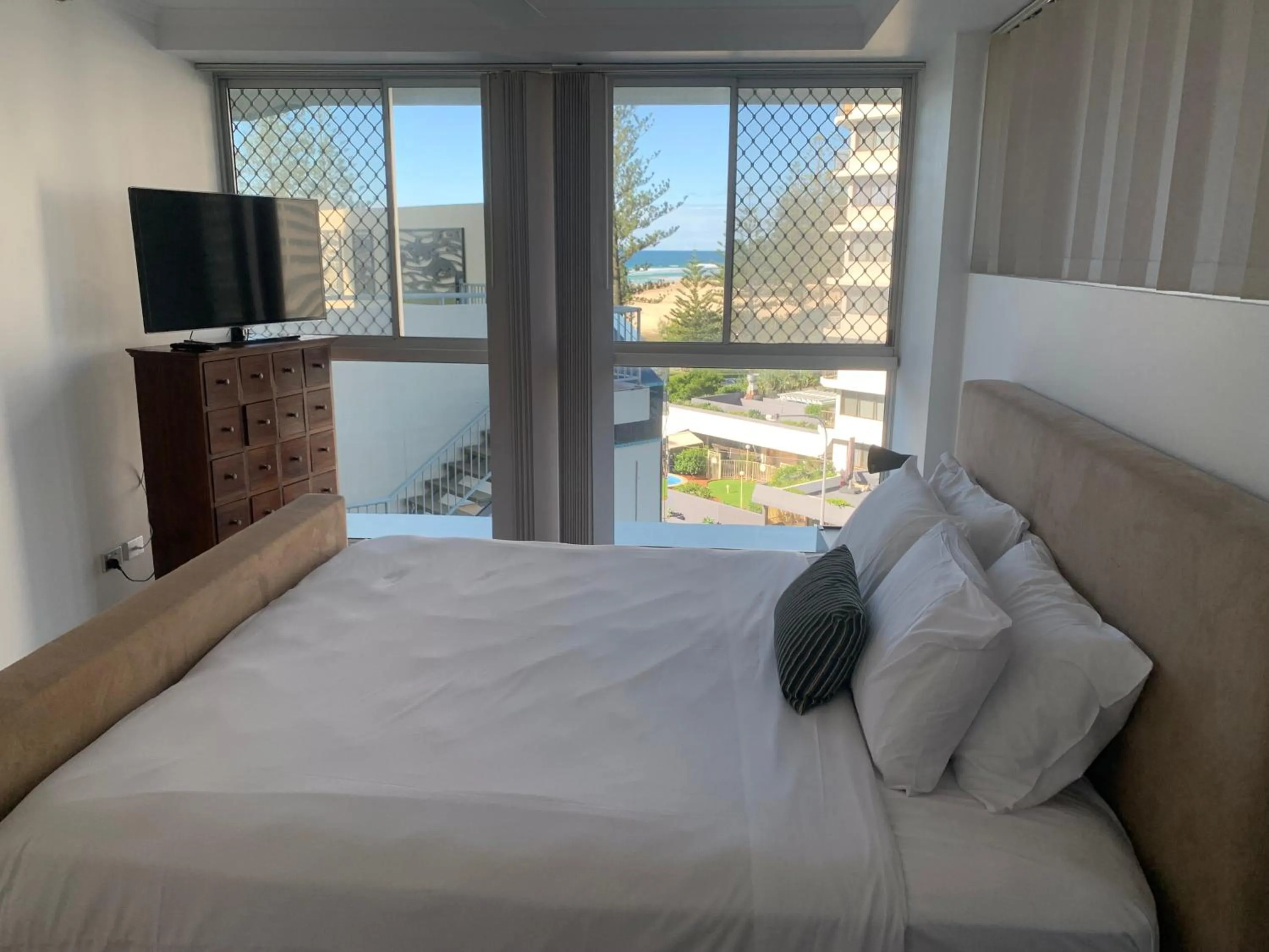 Bed in Ocean Plaza Resort