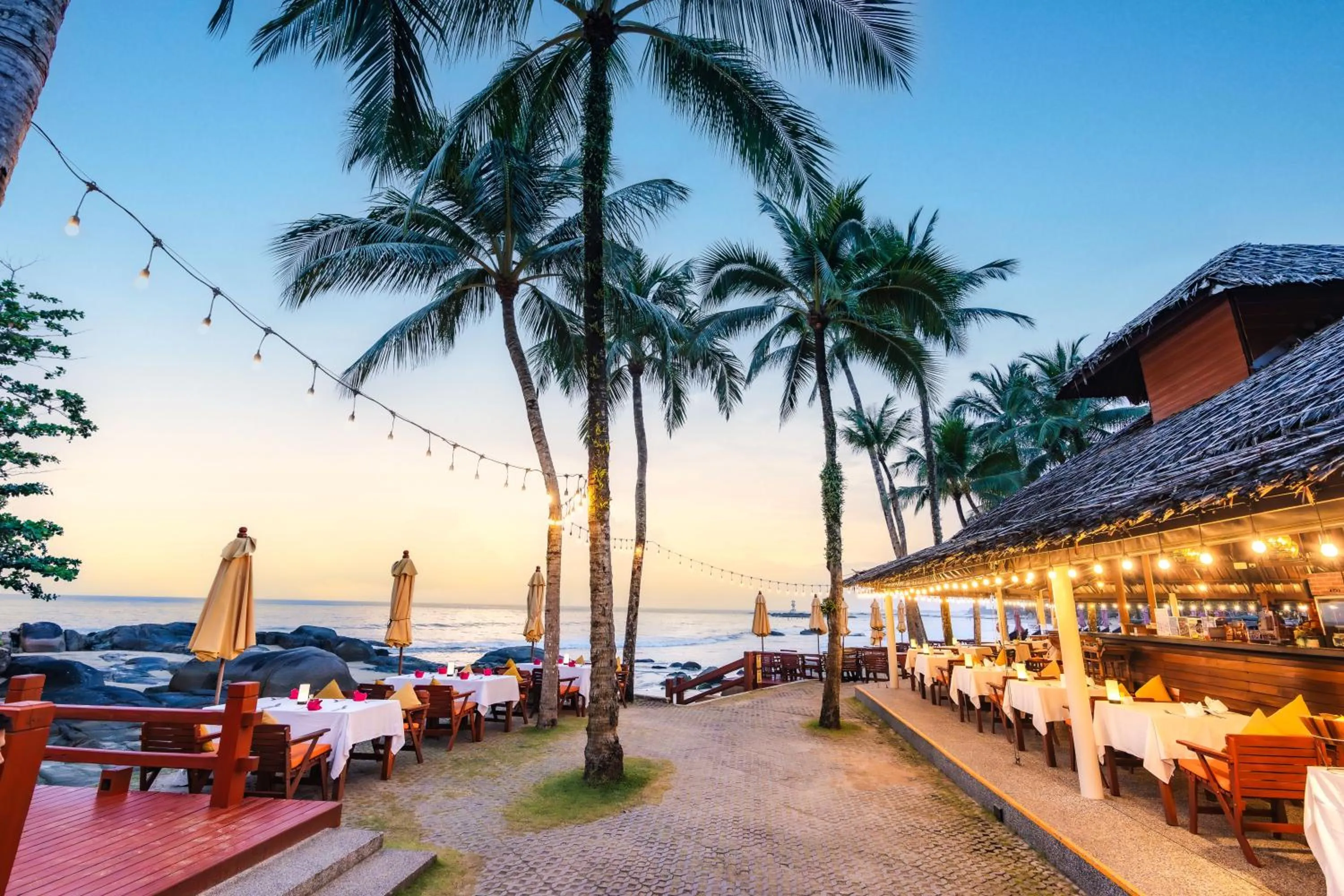 Restaurant/places to eat in Khaolak Laguna Resort