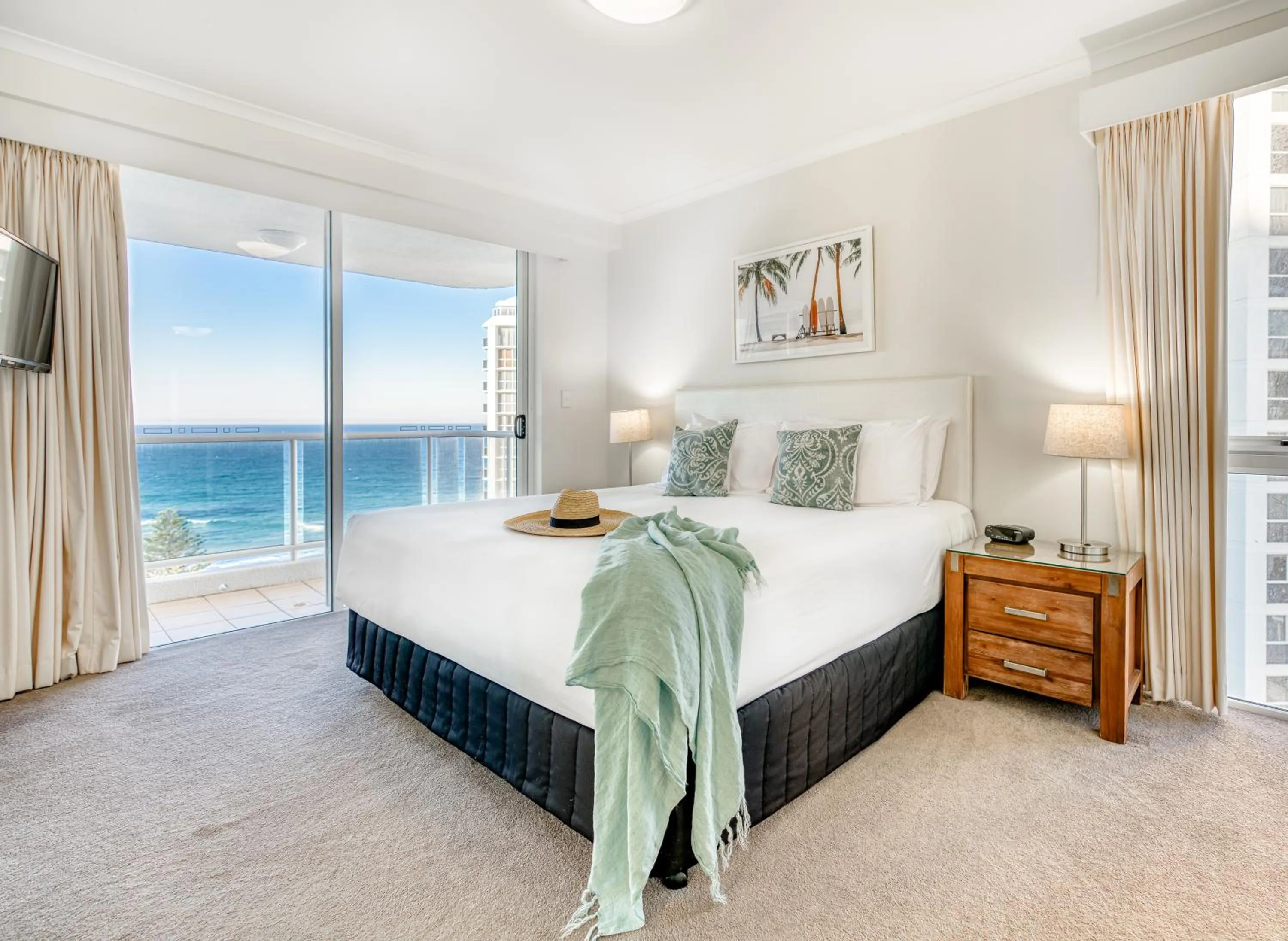 Bedroom, Bed in Xanadu Resort