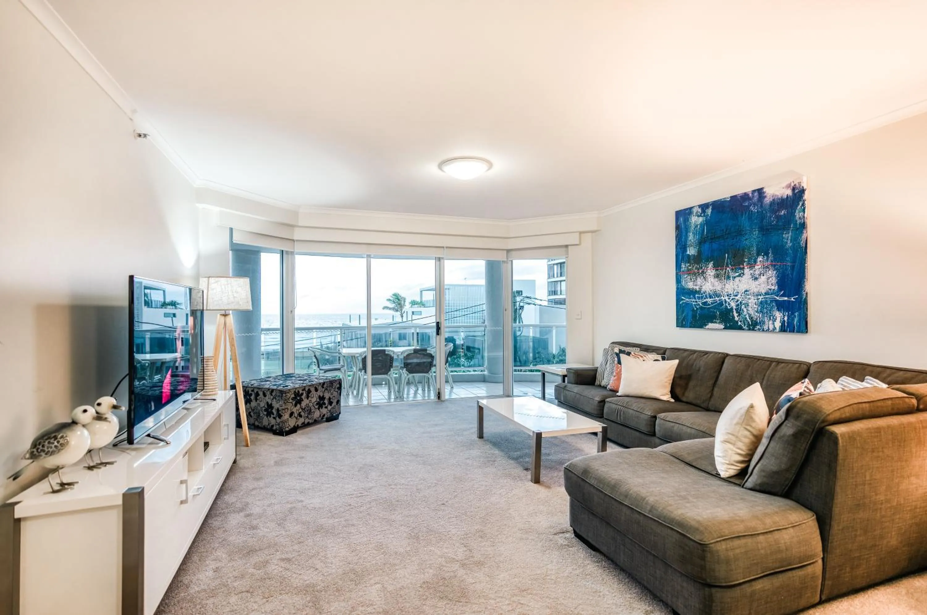 TV and multimedia in Xanadu Resort