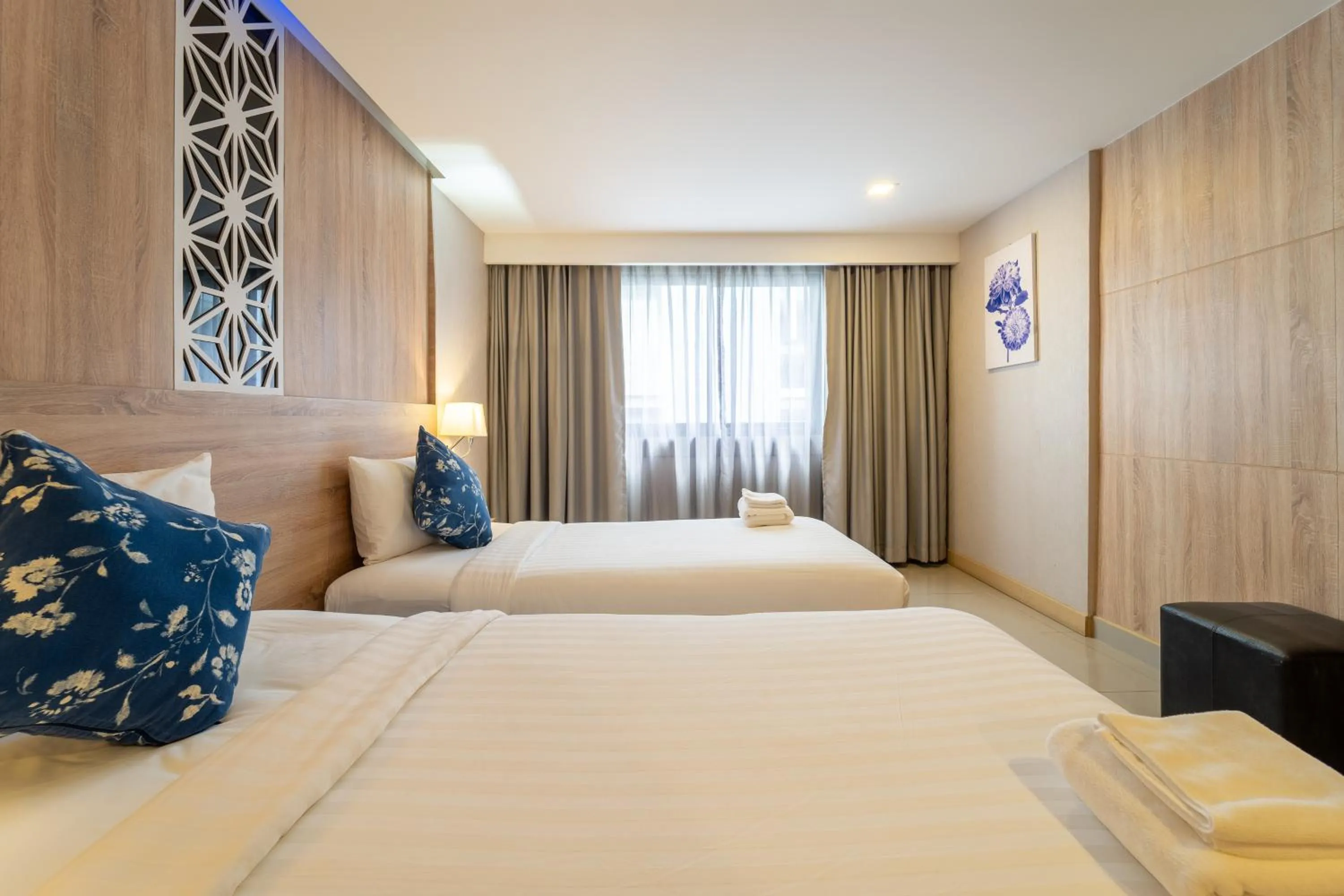 View (from property/room), Bed in Rodina Beach Hotel