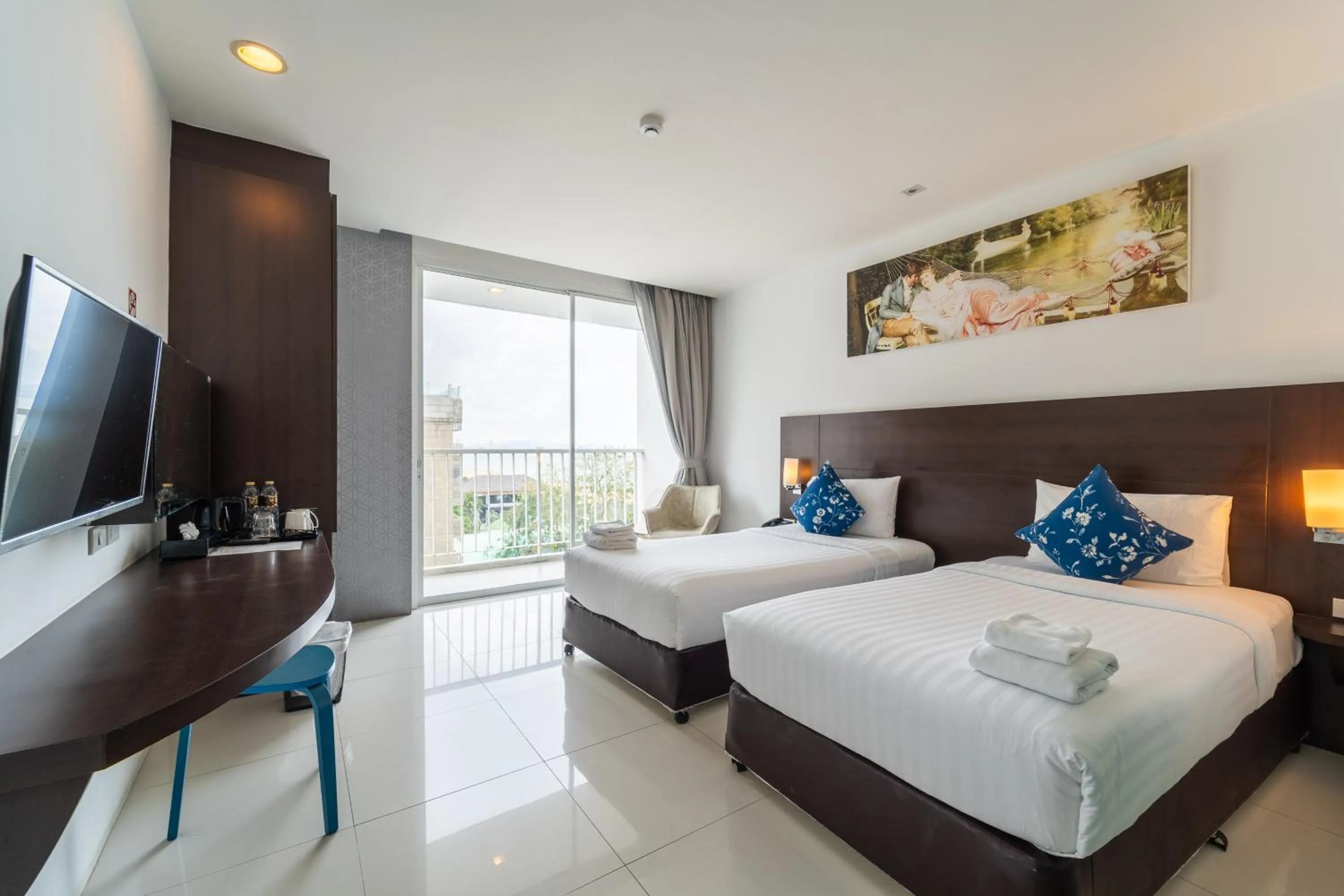 Bedroom, Bed in Rodina Beach Hotel