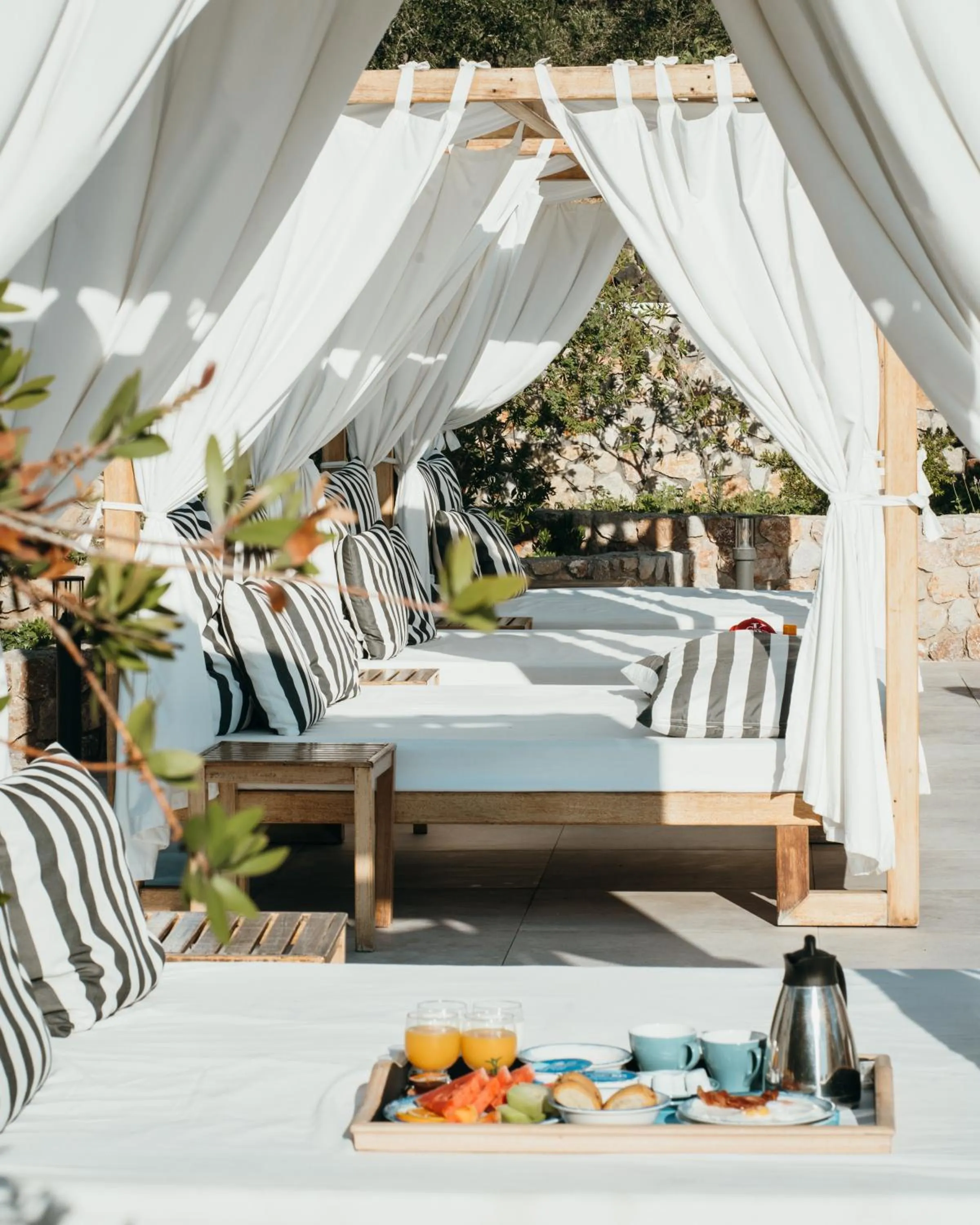 Restaurant/places to eat in Astro Palace Hotel & Suites