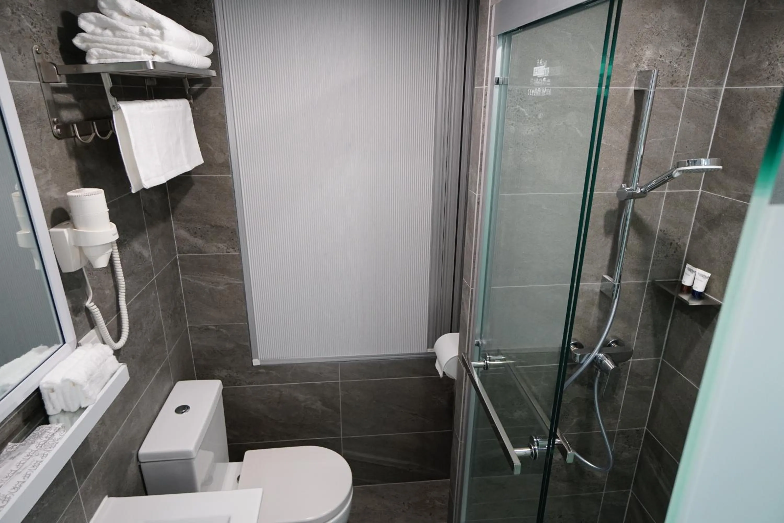 Shower in MK STAY - formerly HOTEL MK