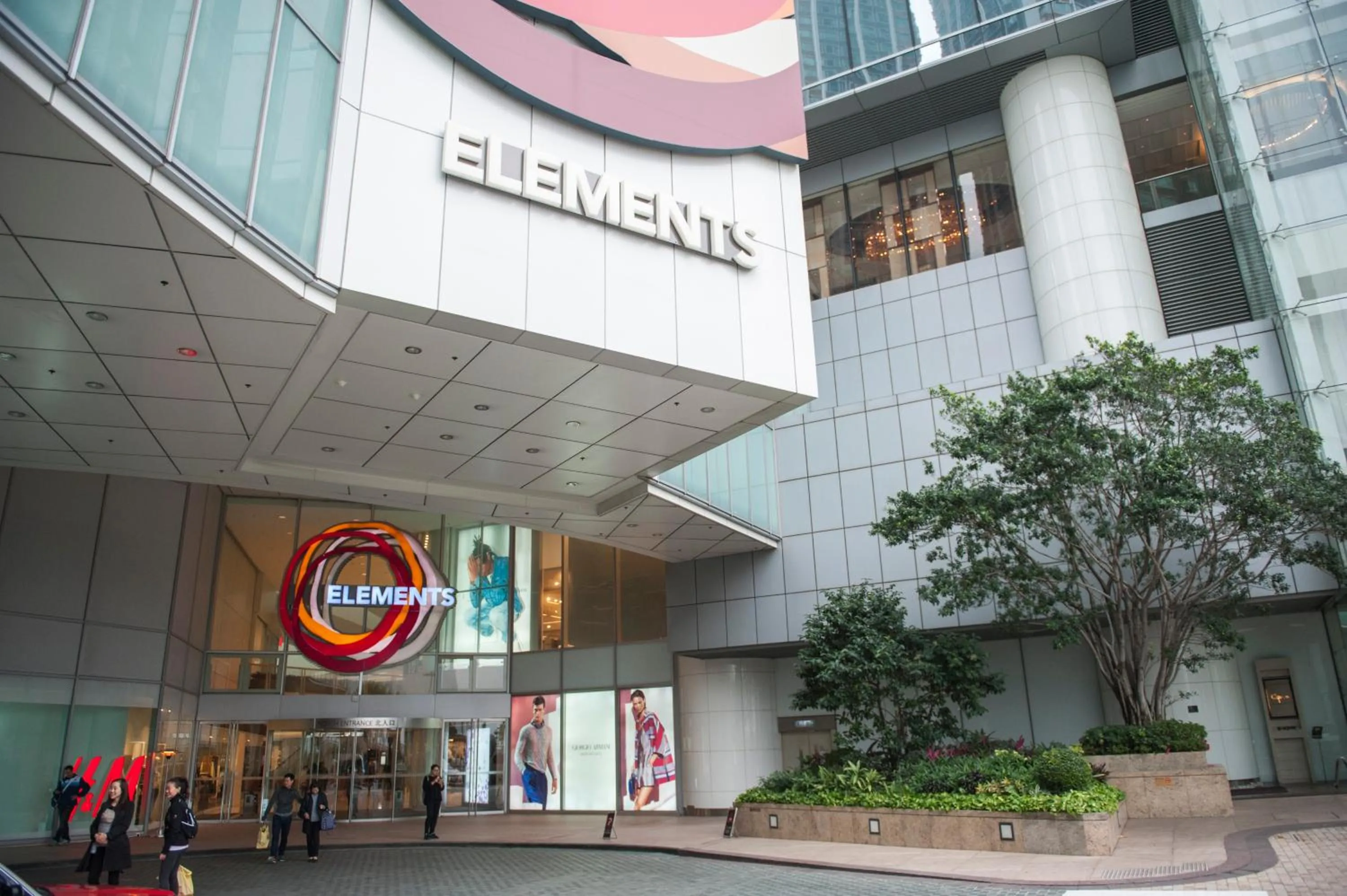 Facade/entrance in MK STAY - formerly HOTEL MK