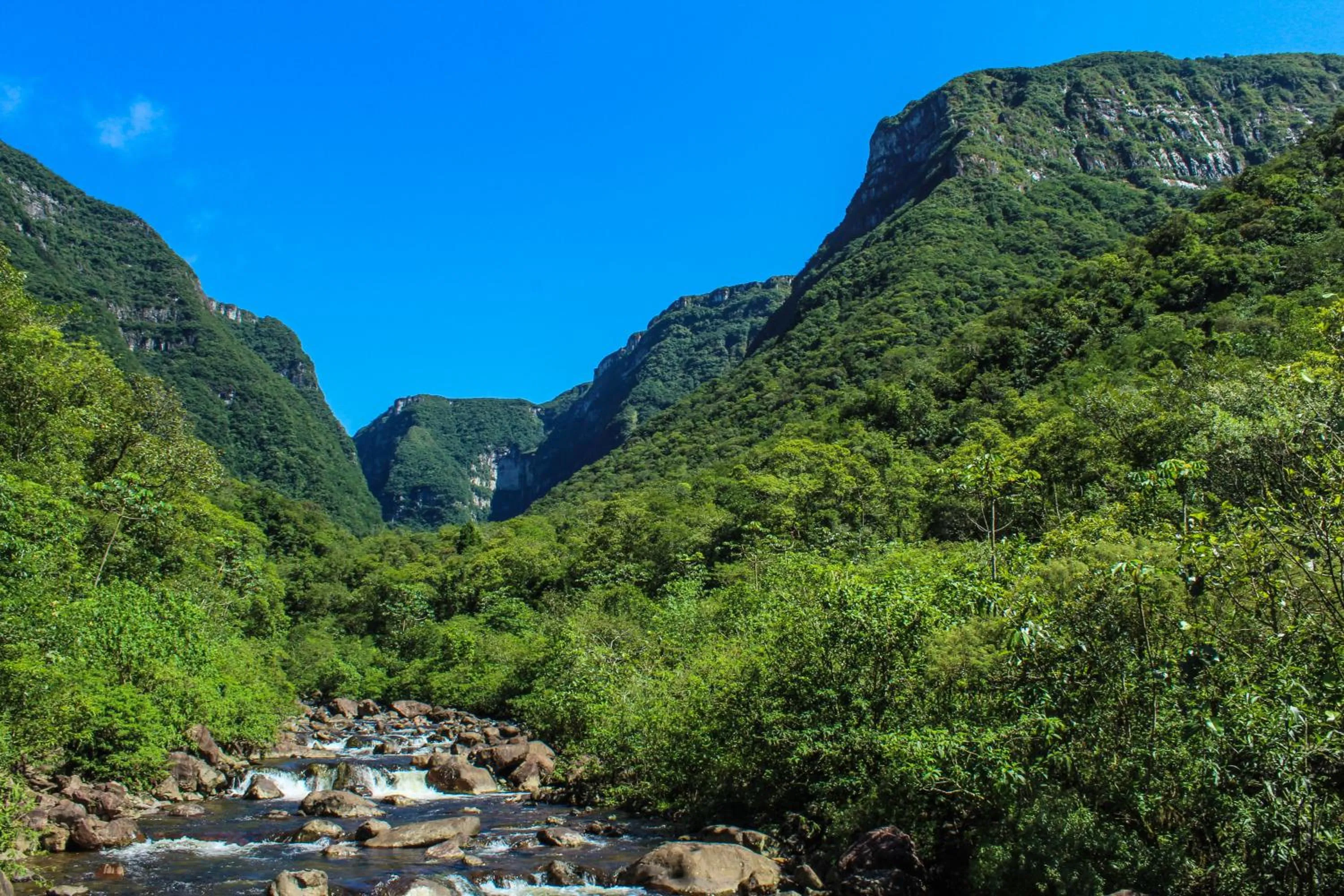 Hiking in Pousada & Camping Nativos dos Canyons