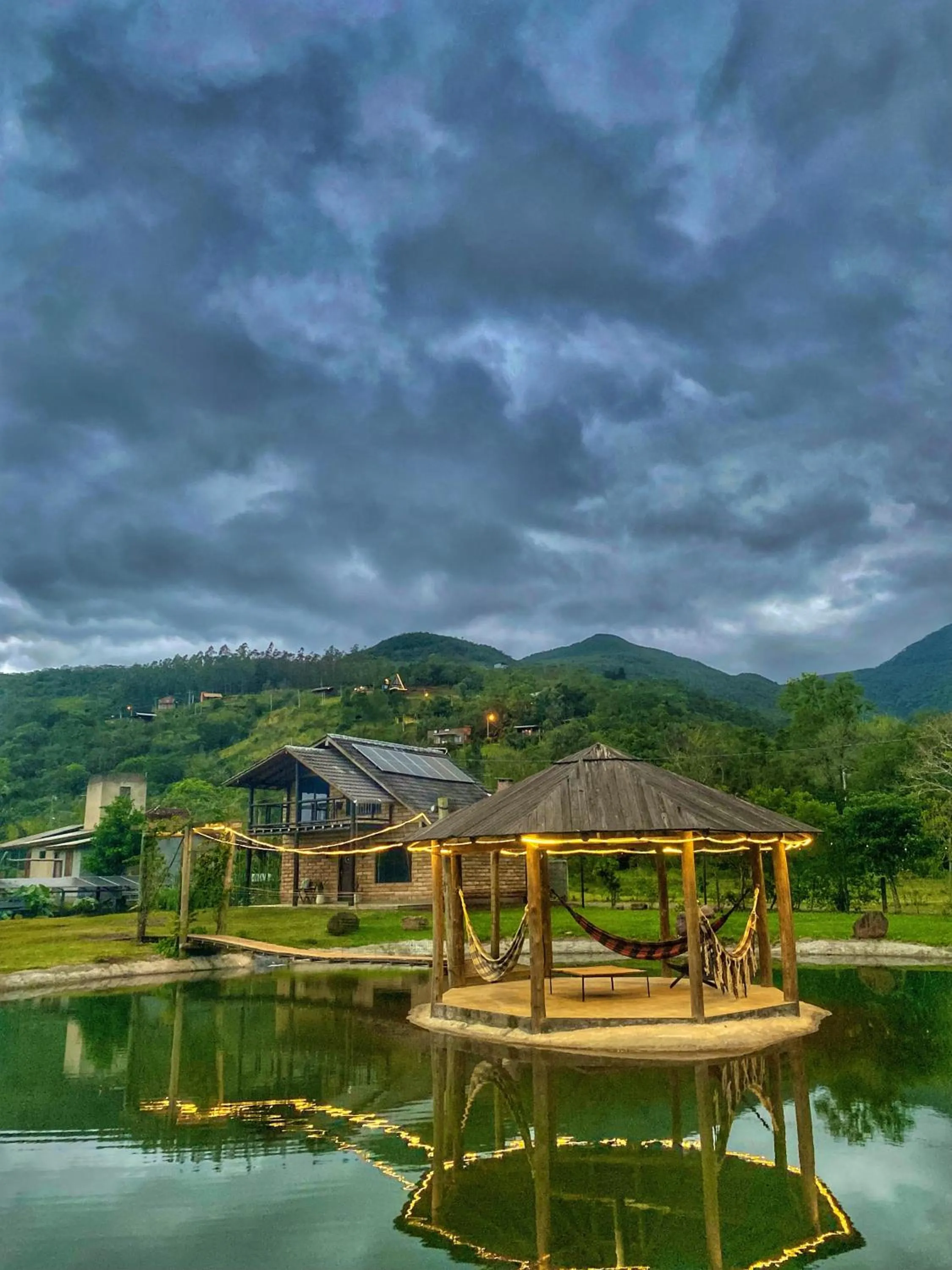 Lake view in Pousada & Camping Nativos dos Canyons
