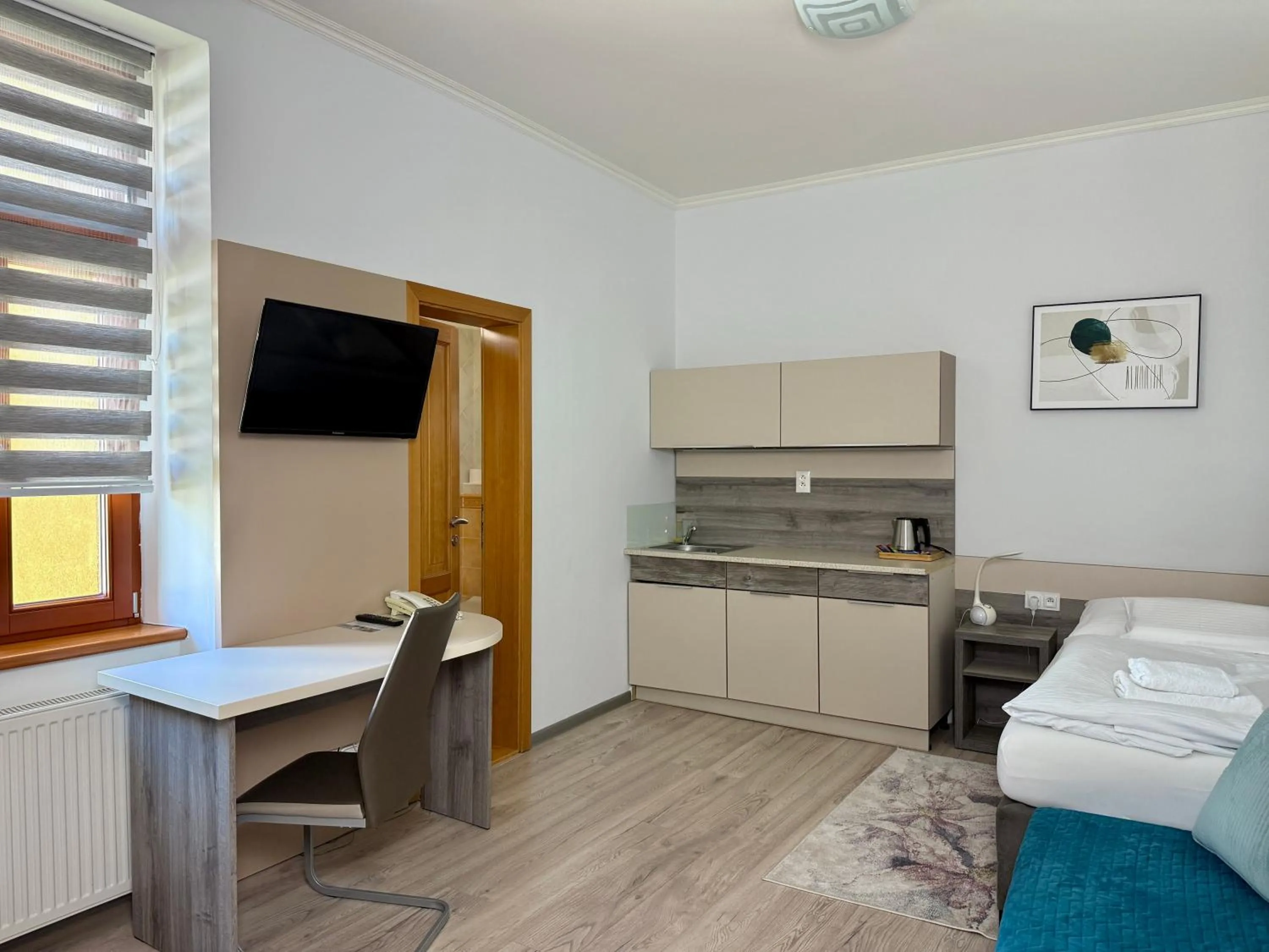 Kitchen or kitchenette, Bed in Penzión Hradbová Old Town Residence & SPA