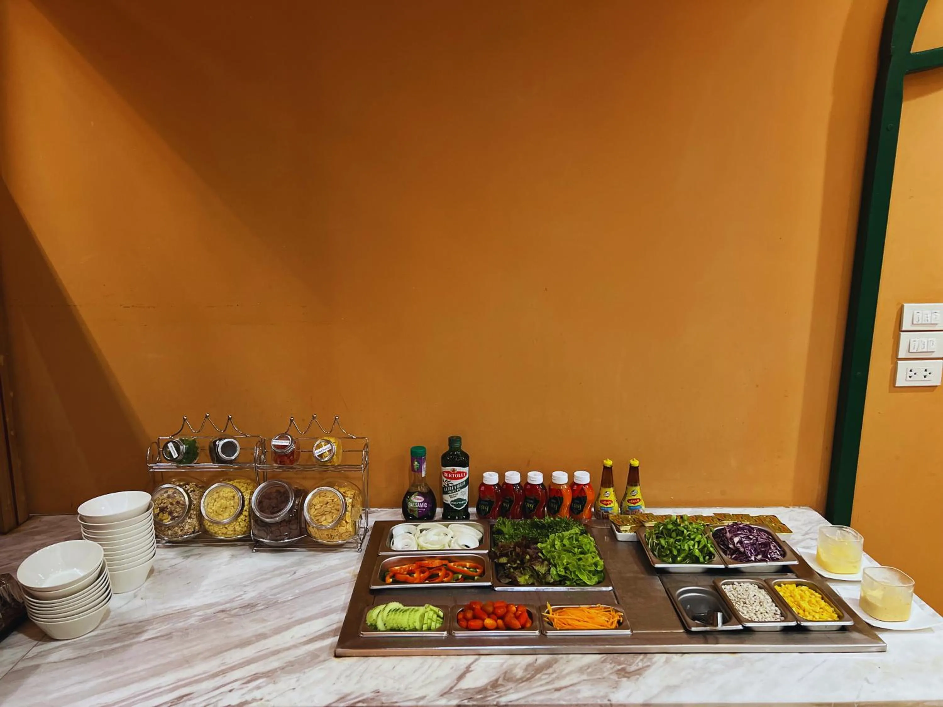 Buffet breakfast in Sunday Villa Sirilanna Hotel