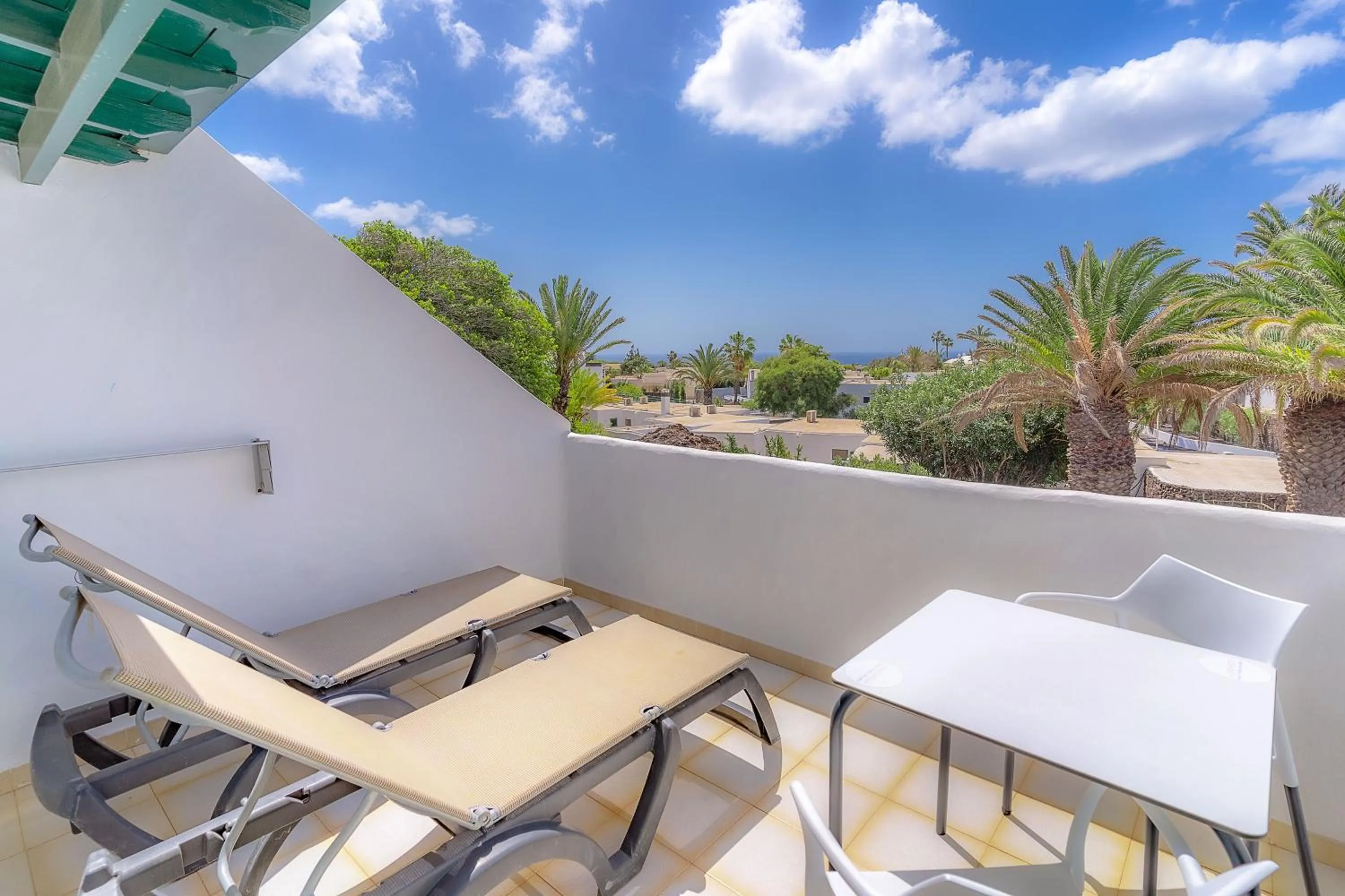 Balcony/Terrace in Casas Heddy, Well-being Resort