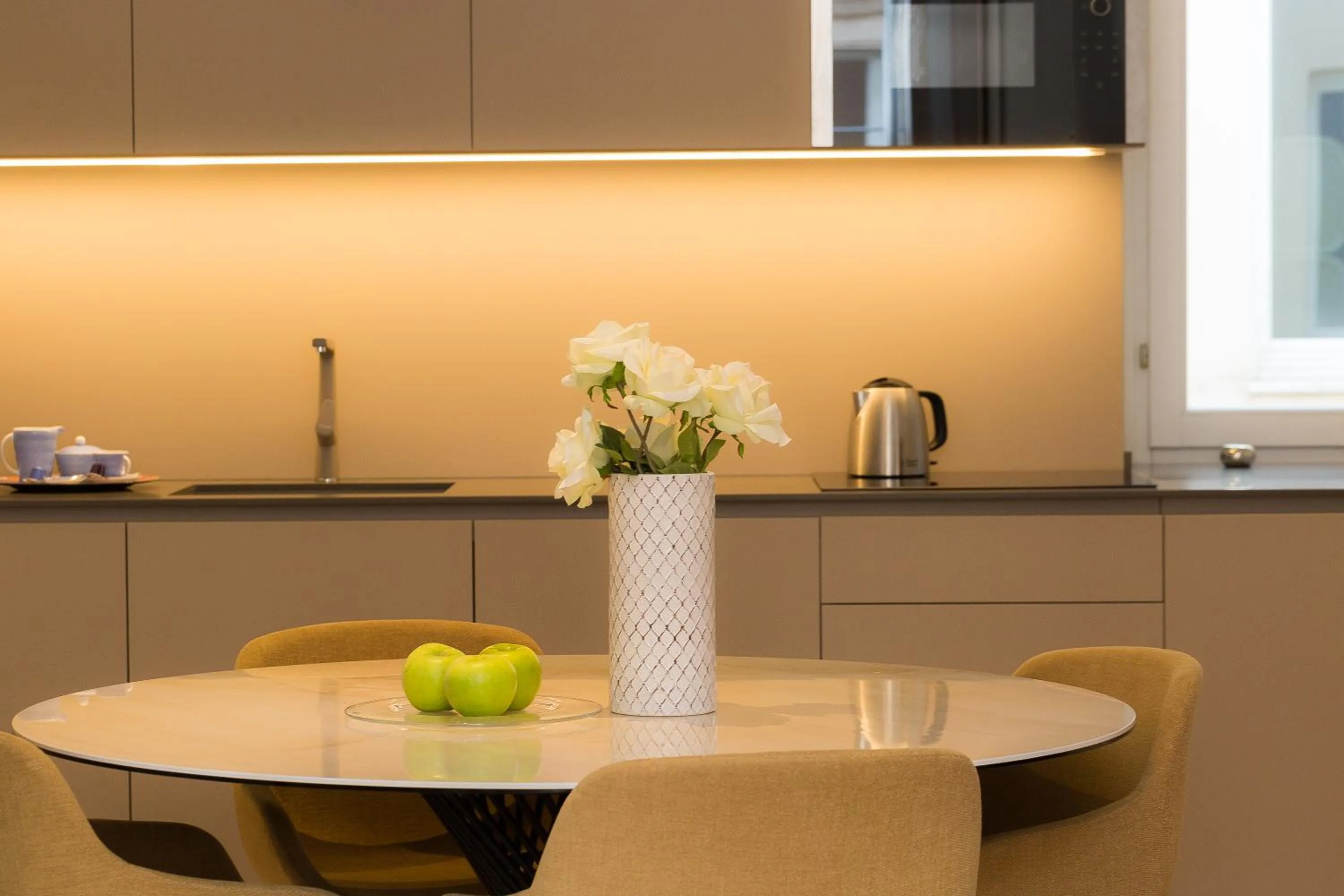 Kitchen or kitchenette in Amazing Piazza Venezia Suites