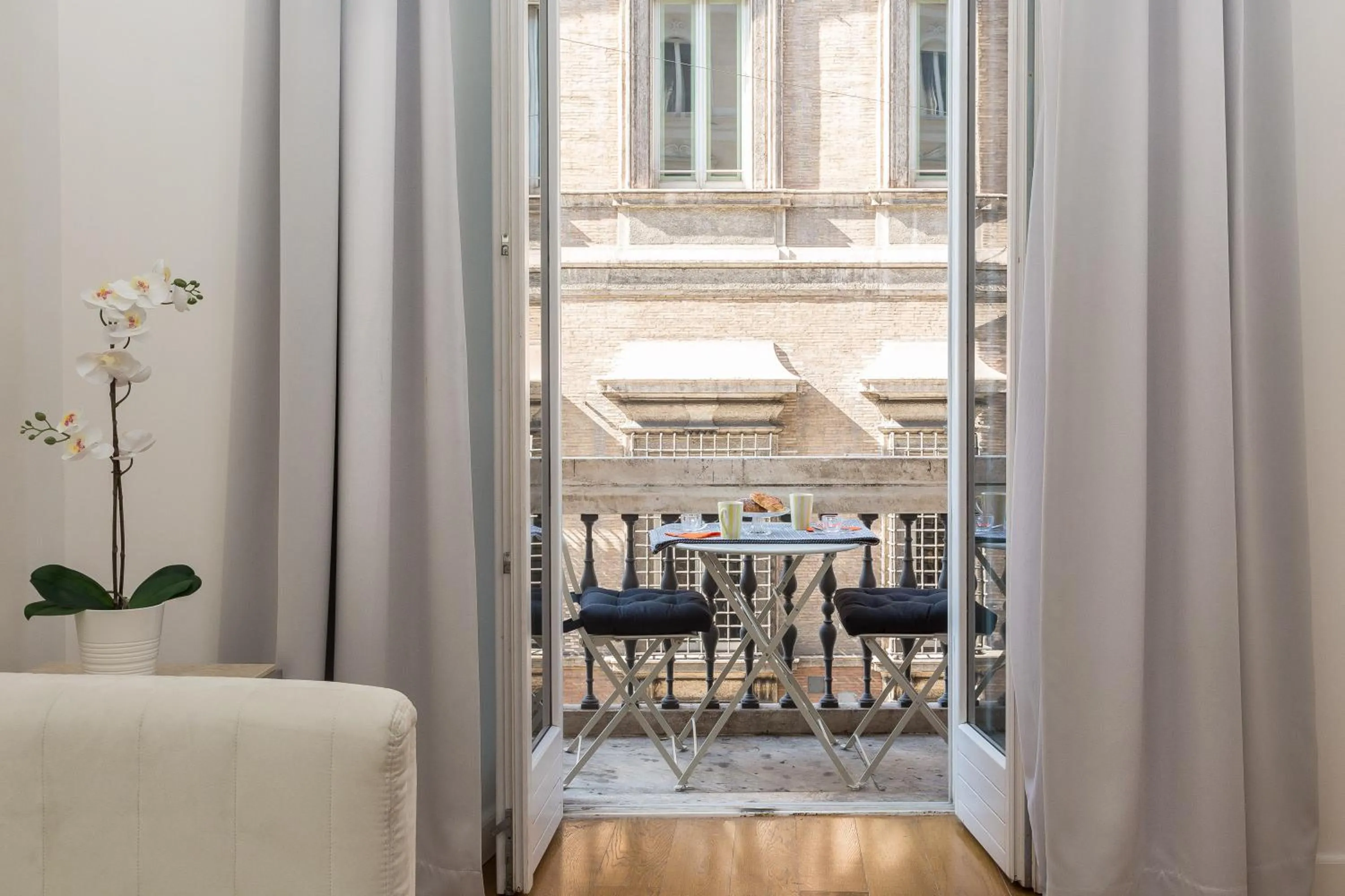 Balcony/Terrace in Amazing Piazza Venezia Suites