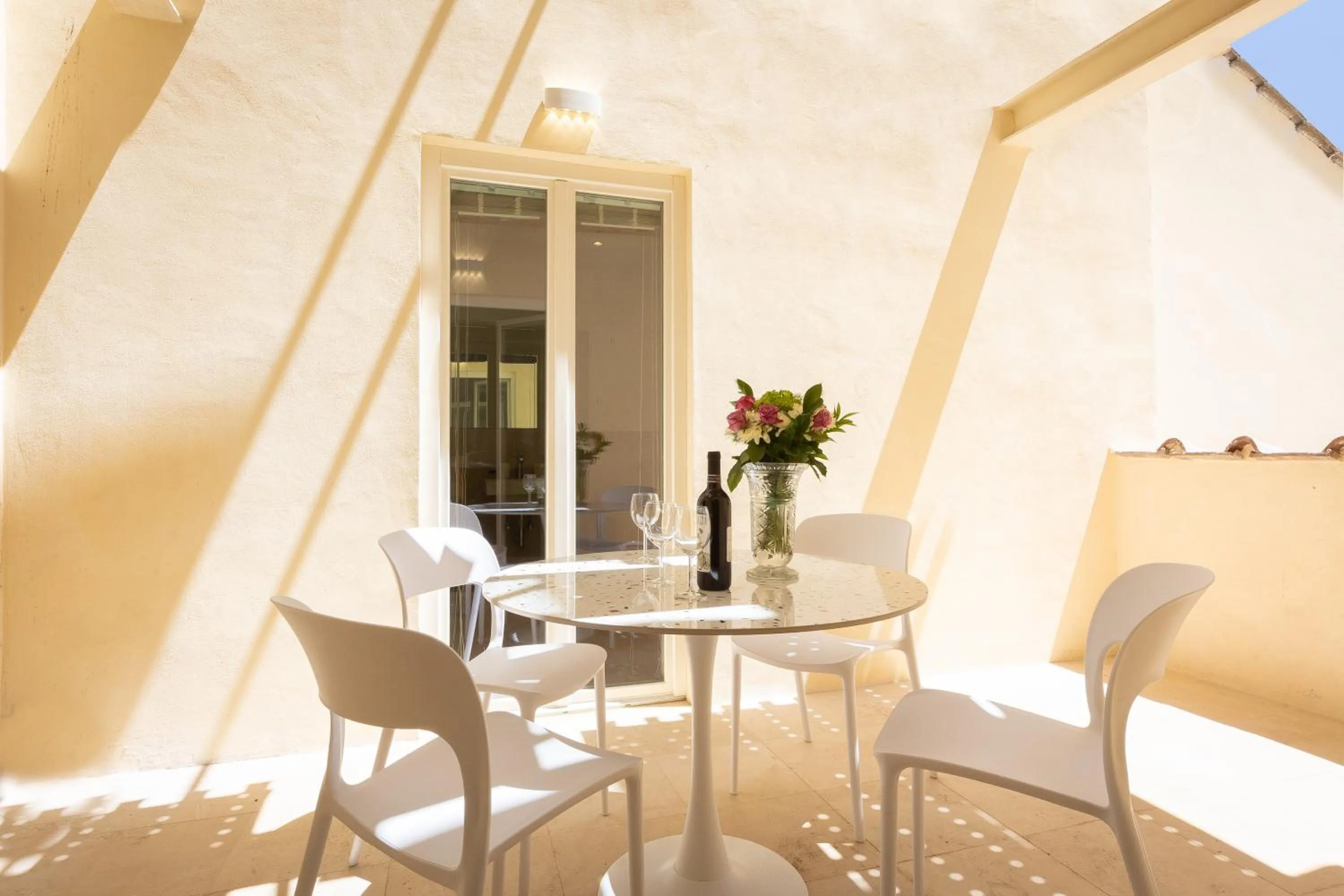 Balcony/Terrace in Amazing Piazza Venezia Suites