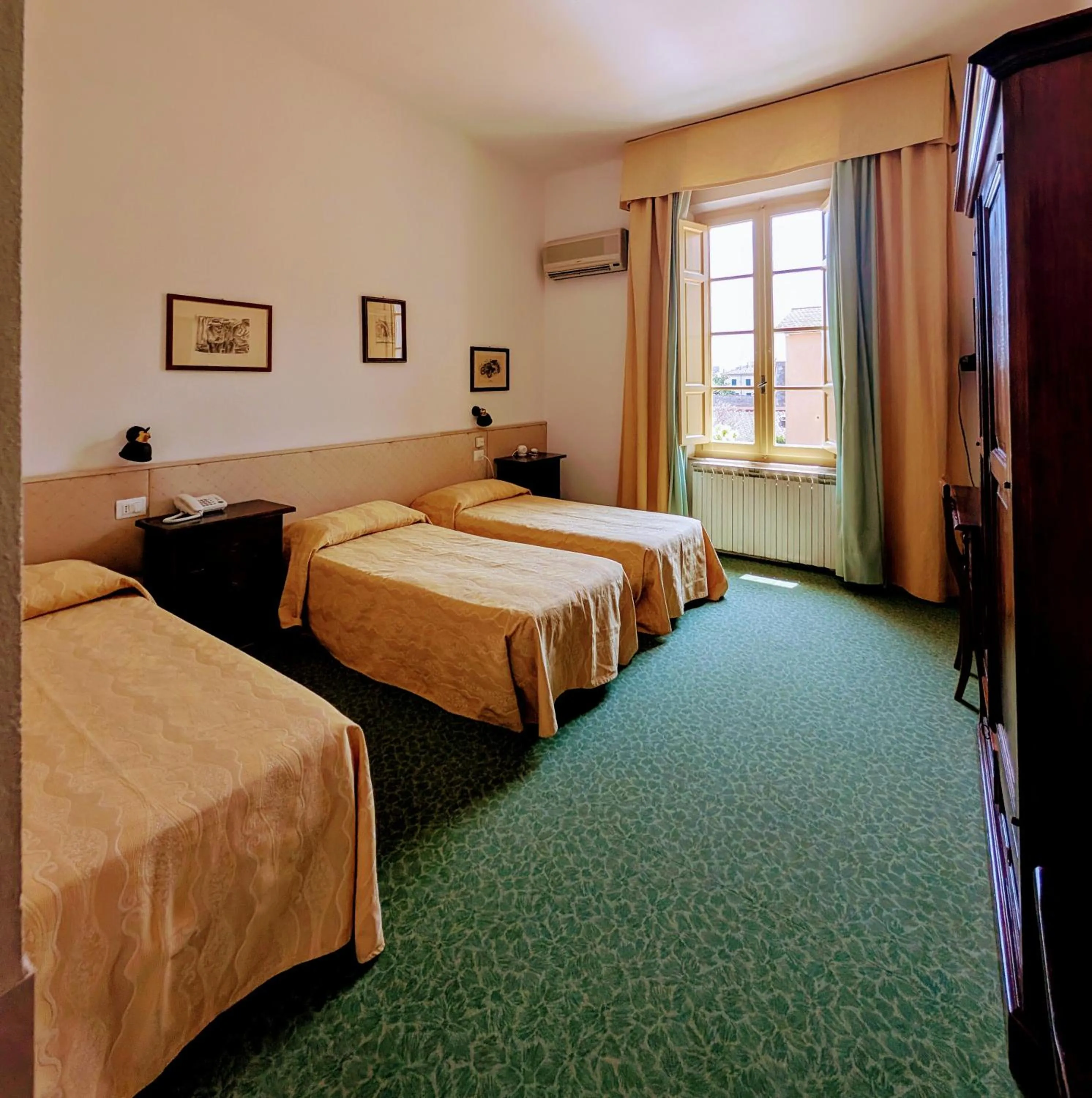 Bedroom, Bed in Hotel Villa Kinzica