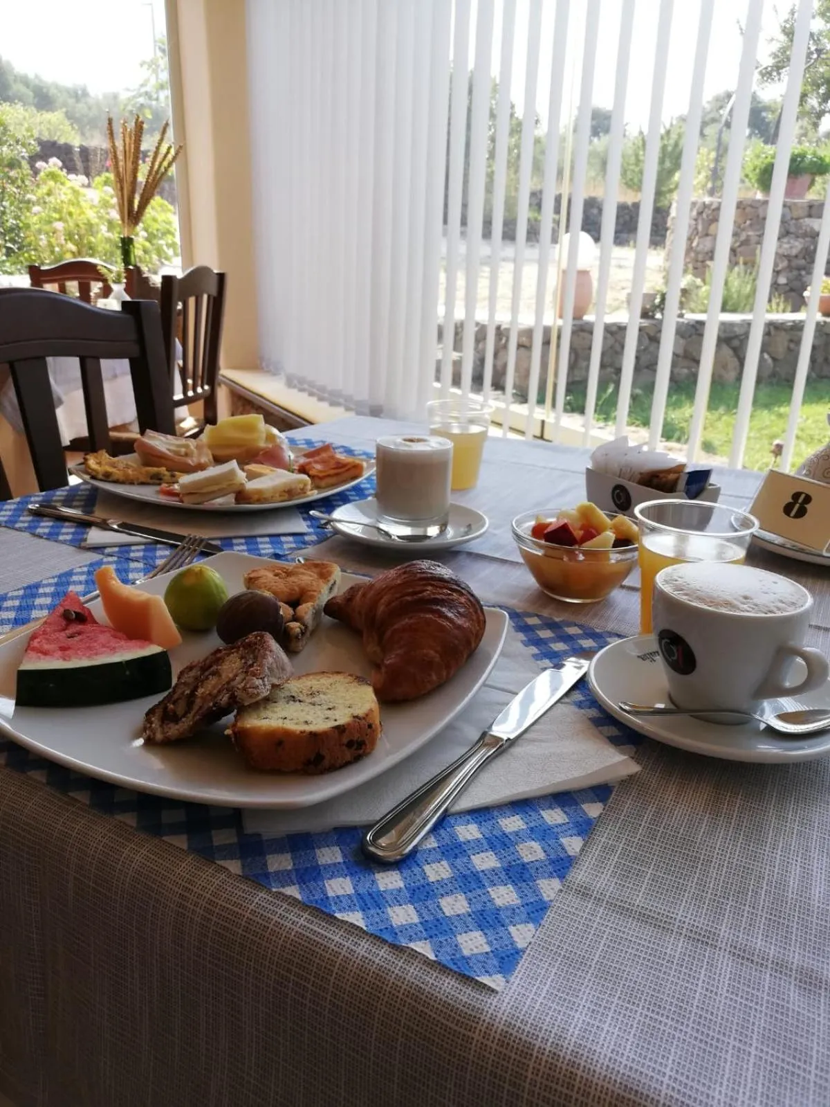 Food and drinks in Hotel Barbagia