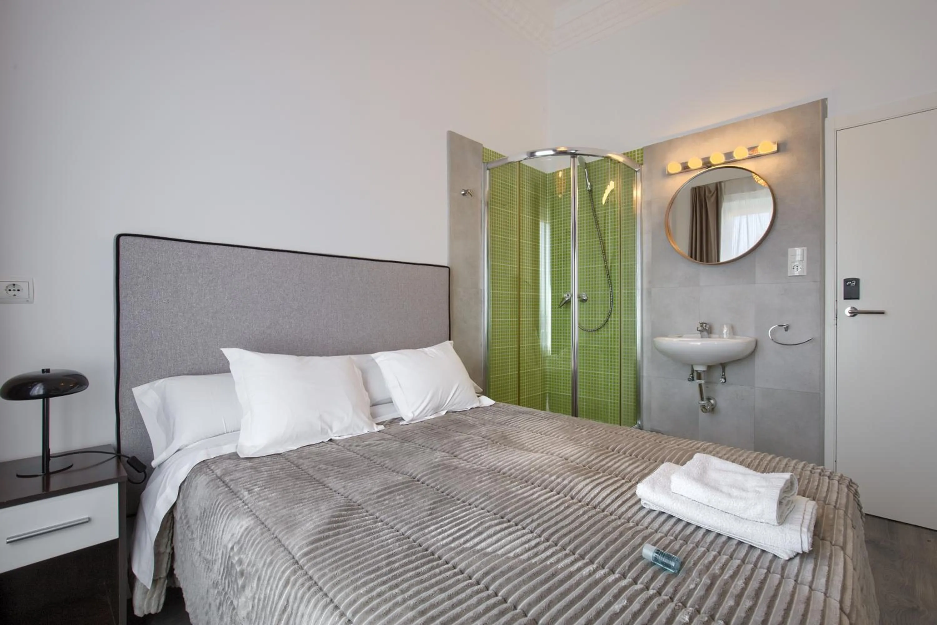 Bed in Hostal Besaya