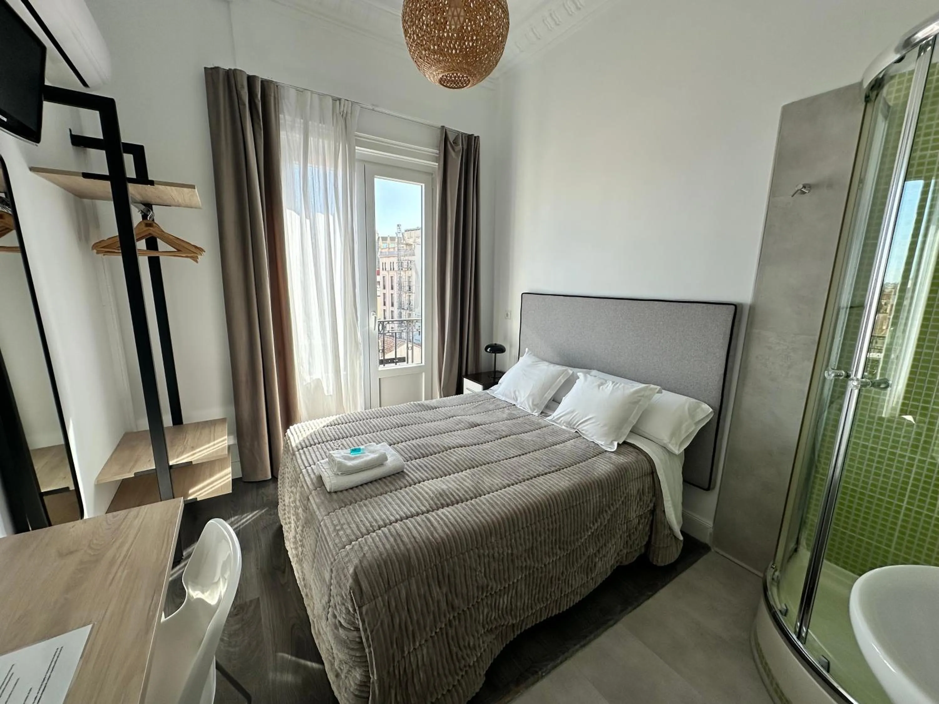 Bed in Hostal Besaya