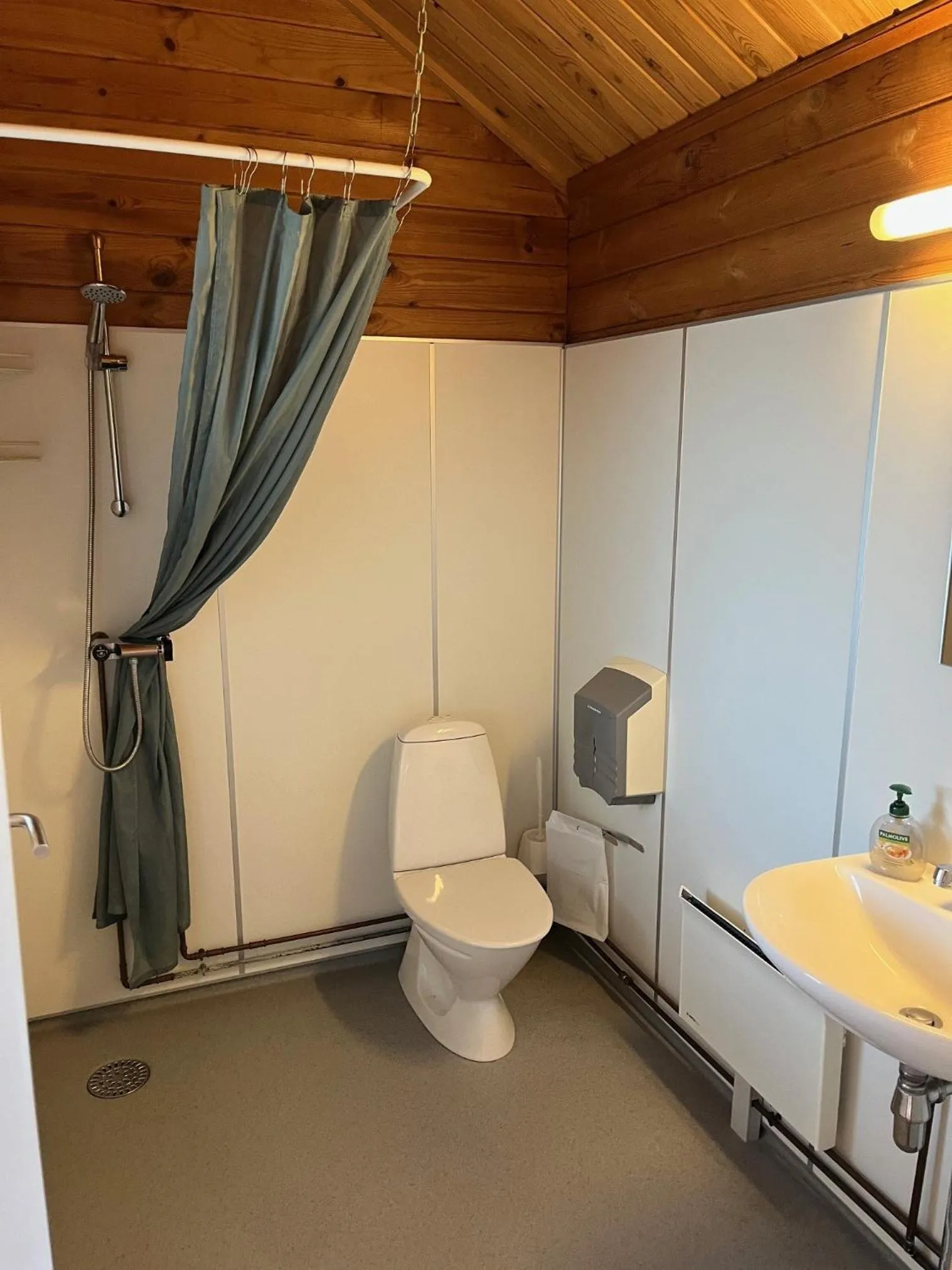 Bathroom in Danhostel Haderslev Byferie