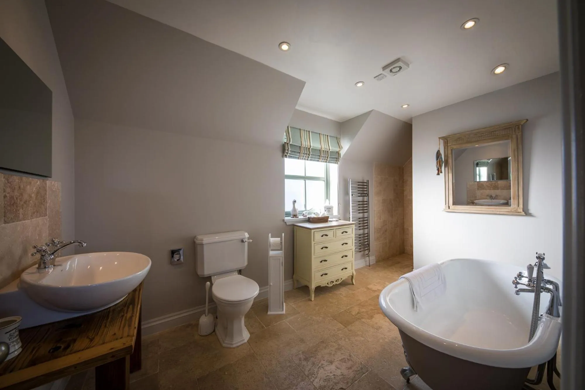 Bathroom in Canowindra