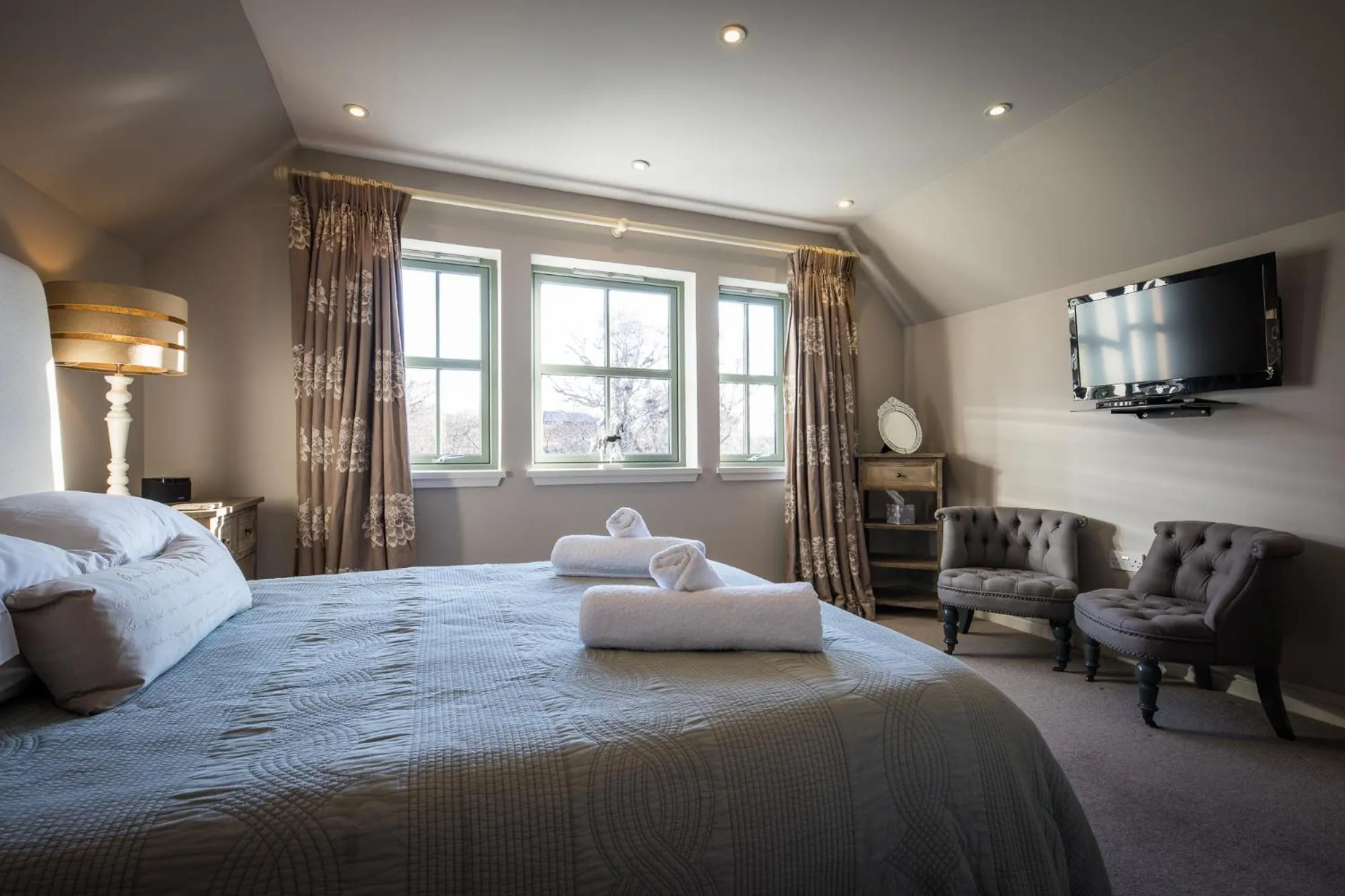 Photo of the whole room in Canowindra