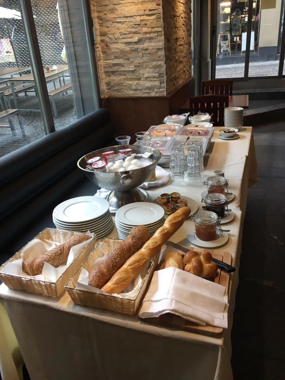 Breakfast in Hotel Old Town