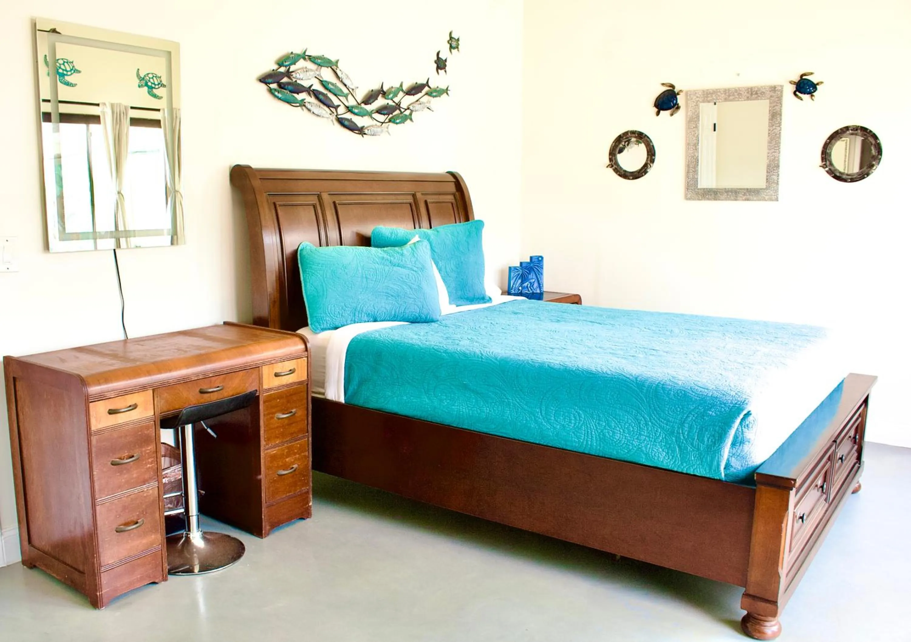 Bedroom, Bed in Sweet Beach Duplex