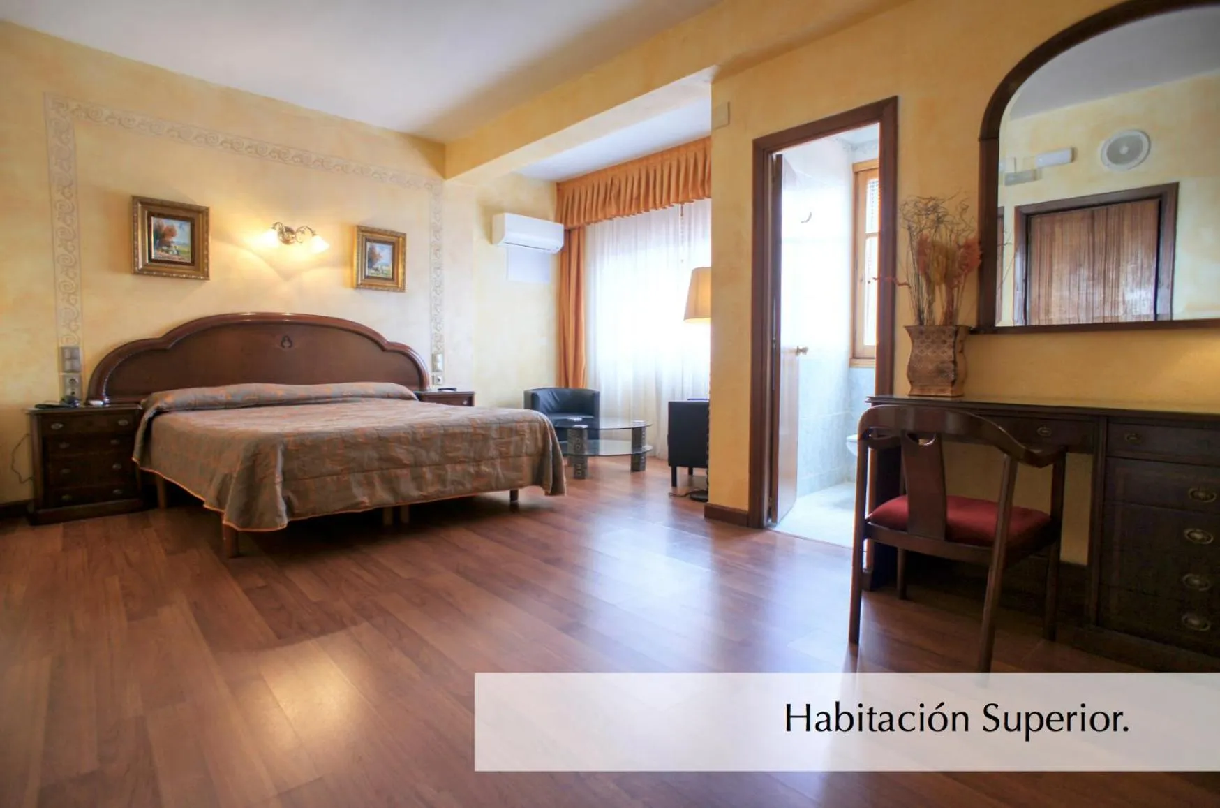 Photo of the whole room, Bed in Hotel Montermoso