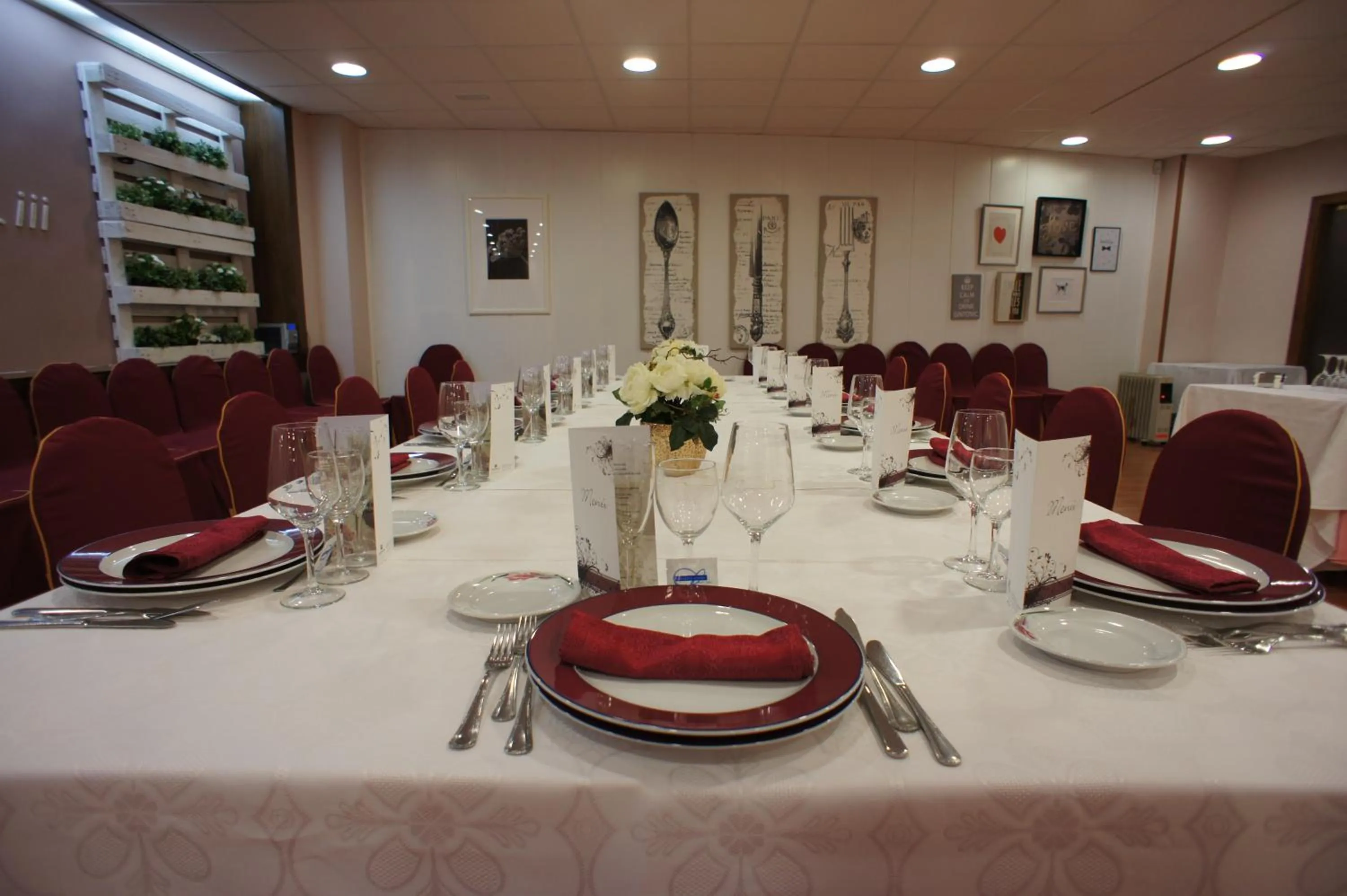 Banquet/Function facilities in Hotel Montermoso