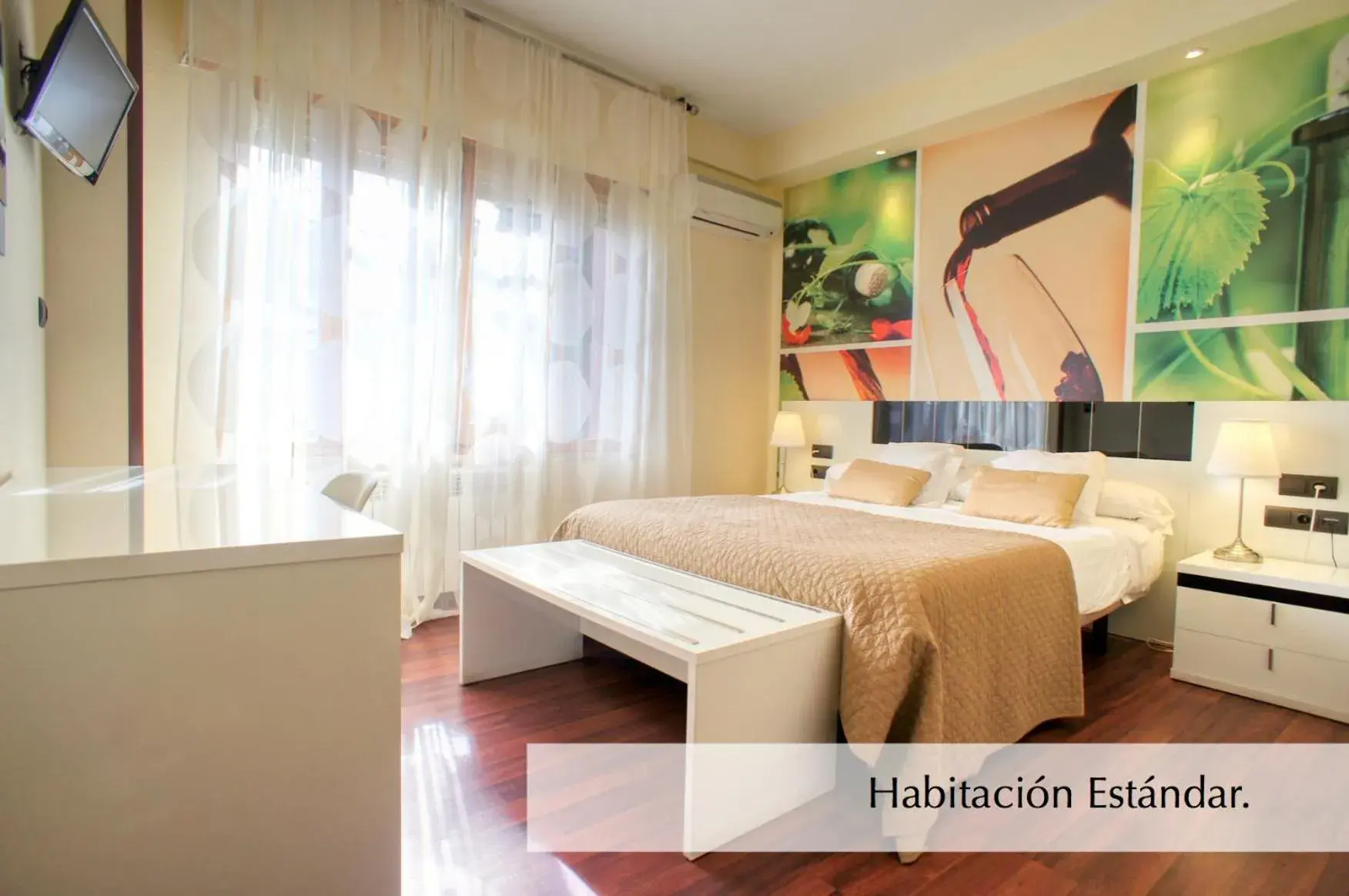 Standard Double Room - single occupancy in Hotel Montermoso Standard Double Room - single occupancy in Hotel Montermoso