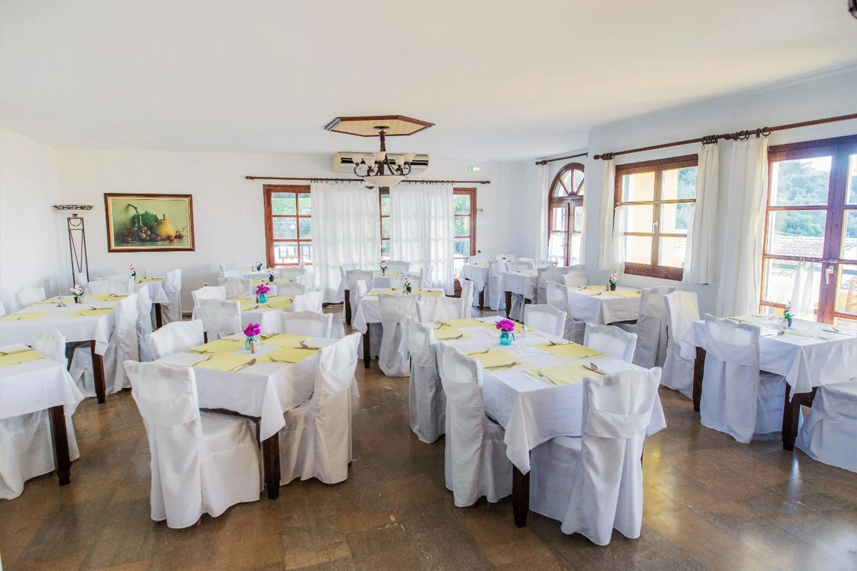 Restaurant/places to eat in Corfu Aqua Nisaki