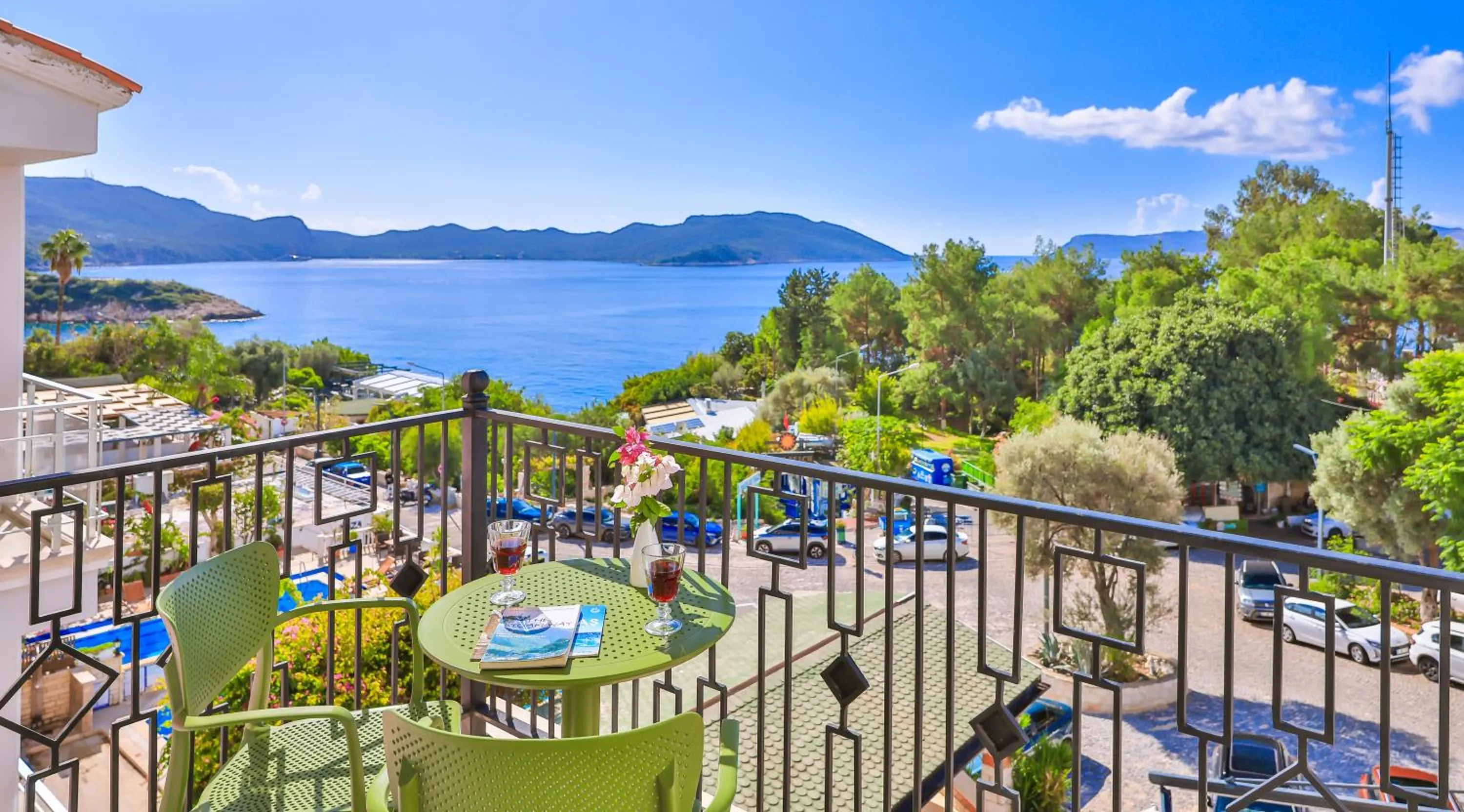 Deluxe Double Room with Sea View in Lale Hotel