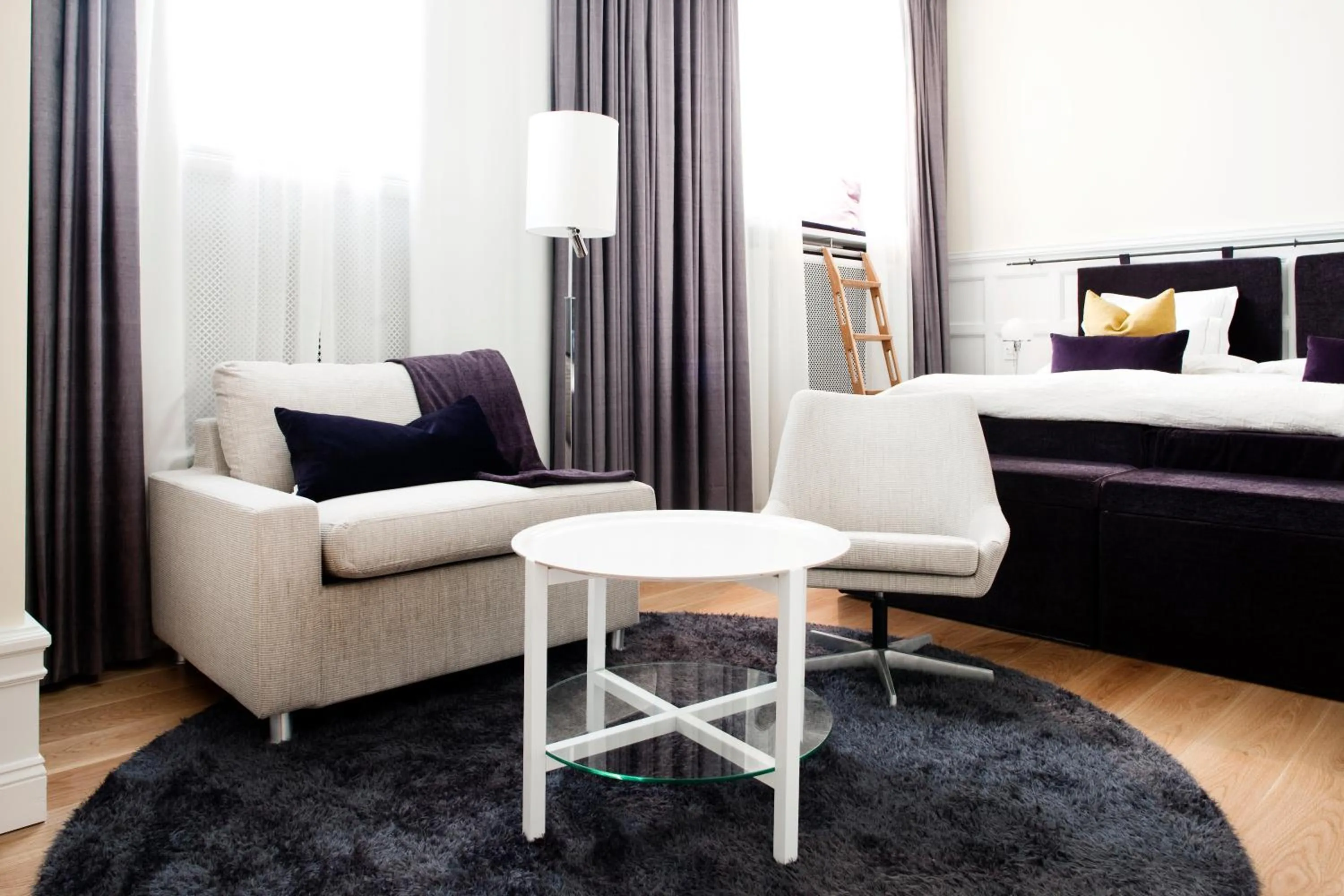 Seating area, Bed in Hotel Villa Anna