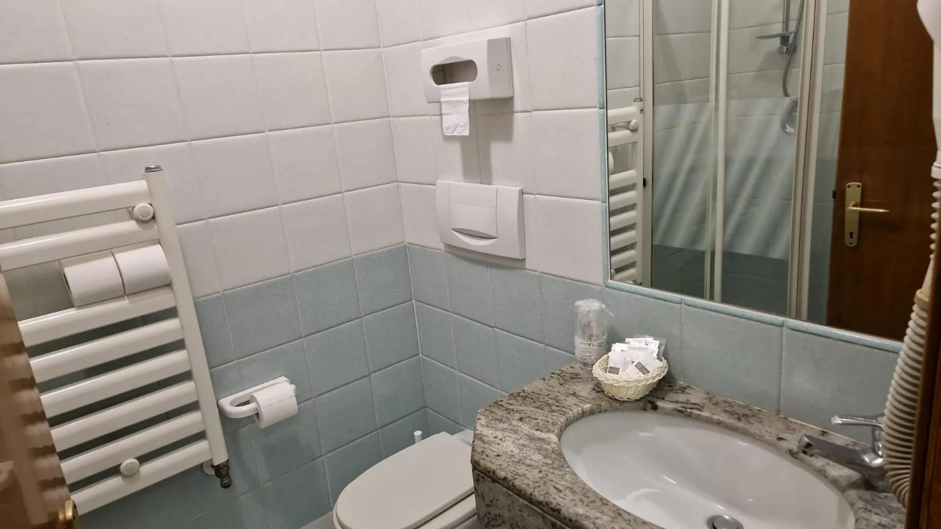 Bathroom in Hotel Dogana