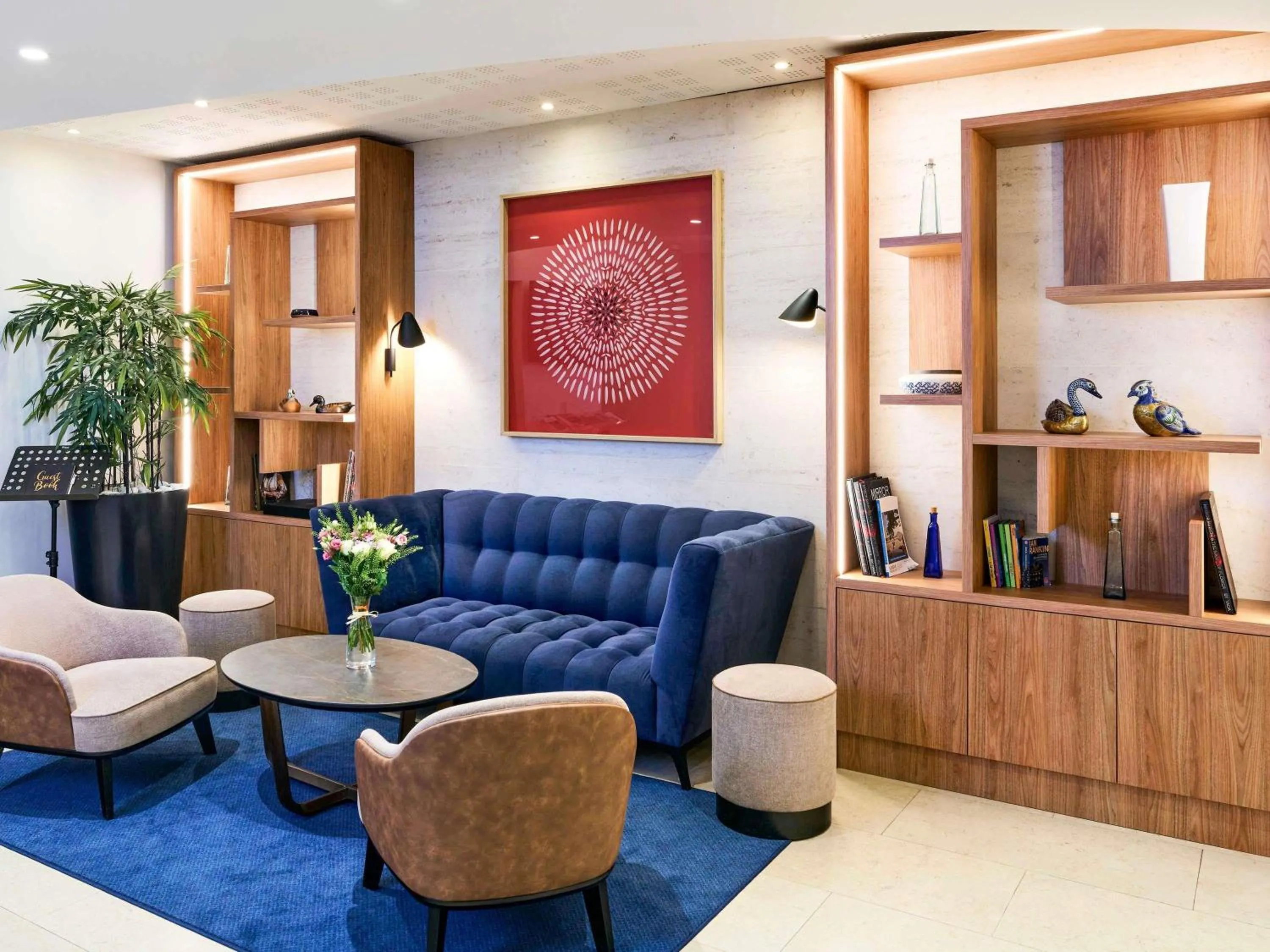 Property building in Mercure Chartres Centre Cathedrale