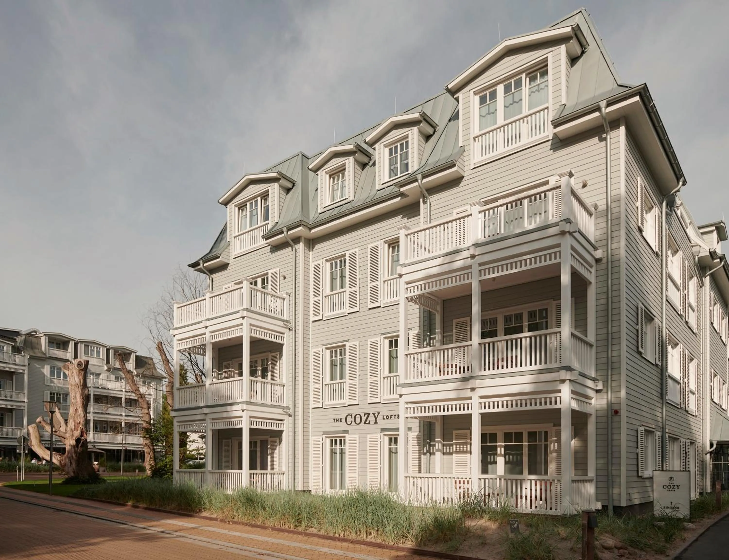 Property building in The Cozy Hotel & Lofts Timmendorfer Strand