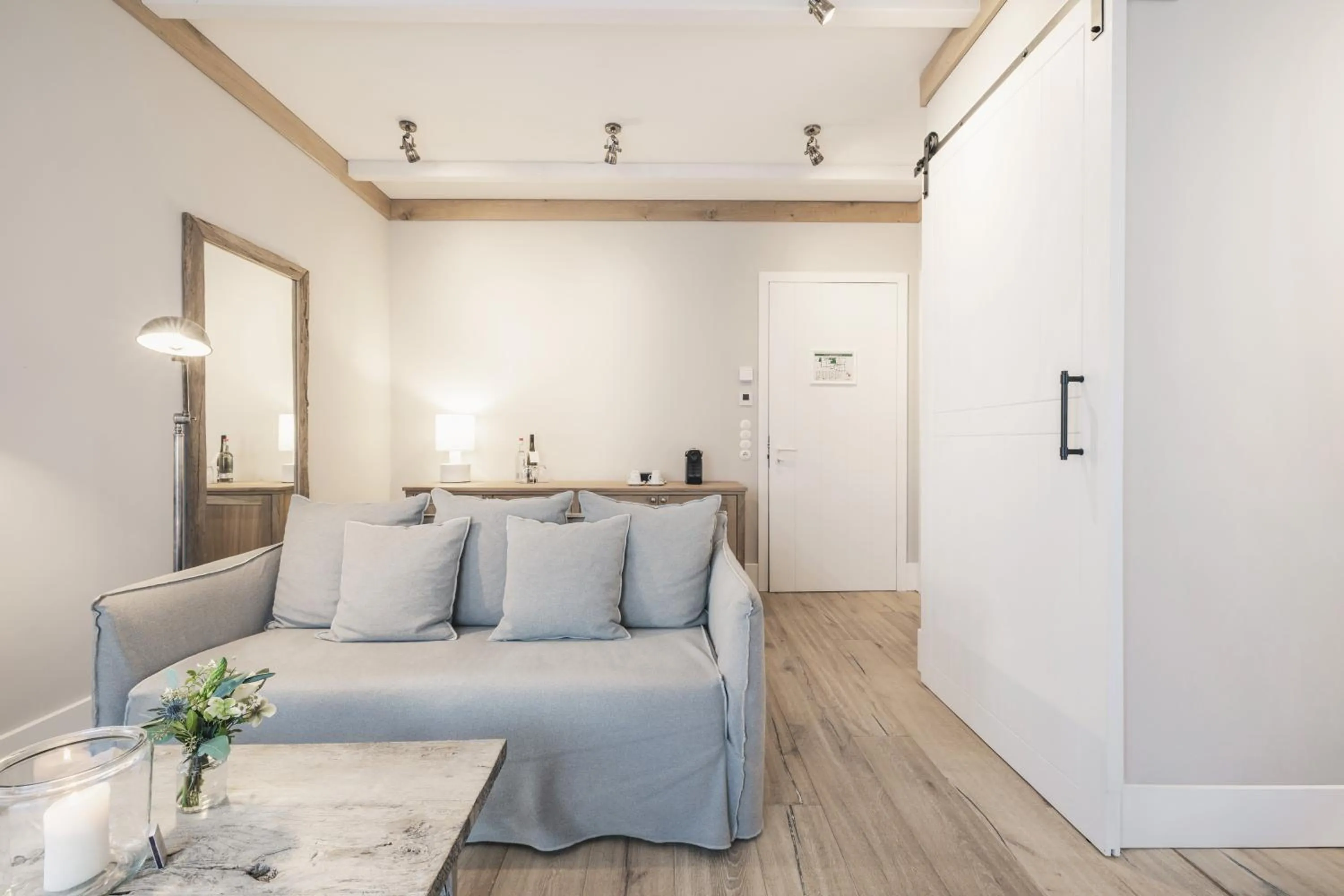 Photo of the whole room in The Cozy Hotel & Lofts Timmendorfer Strand