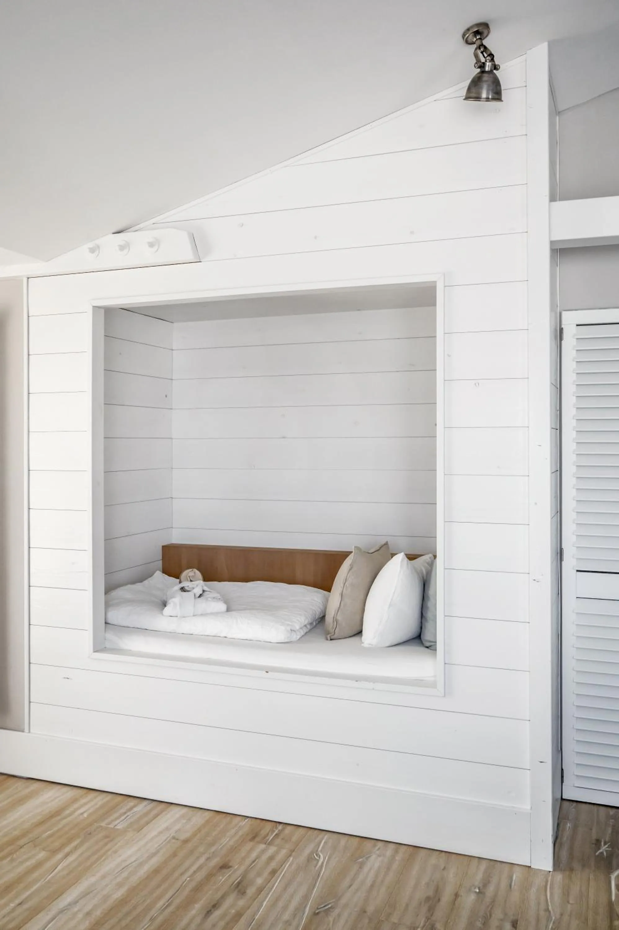 Bed in The Cozy Hotel & Lofts Timmendorfer Strand