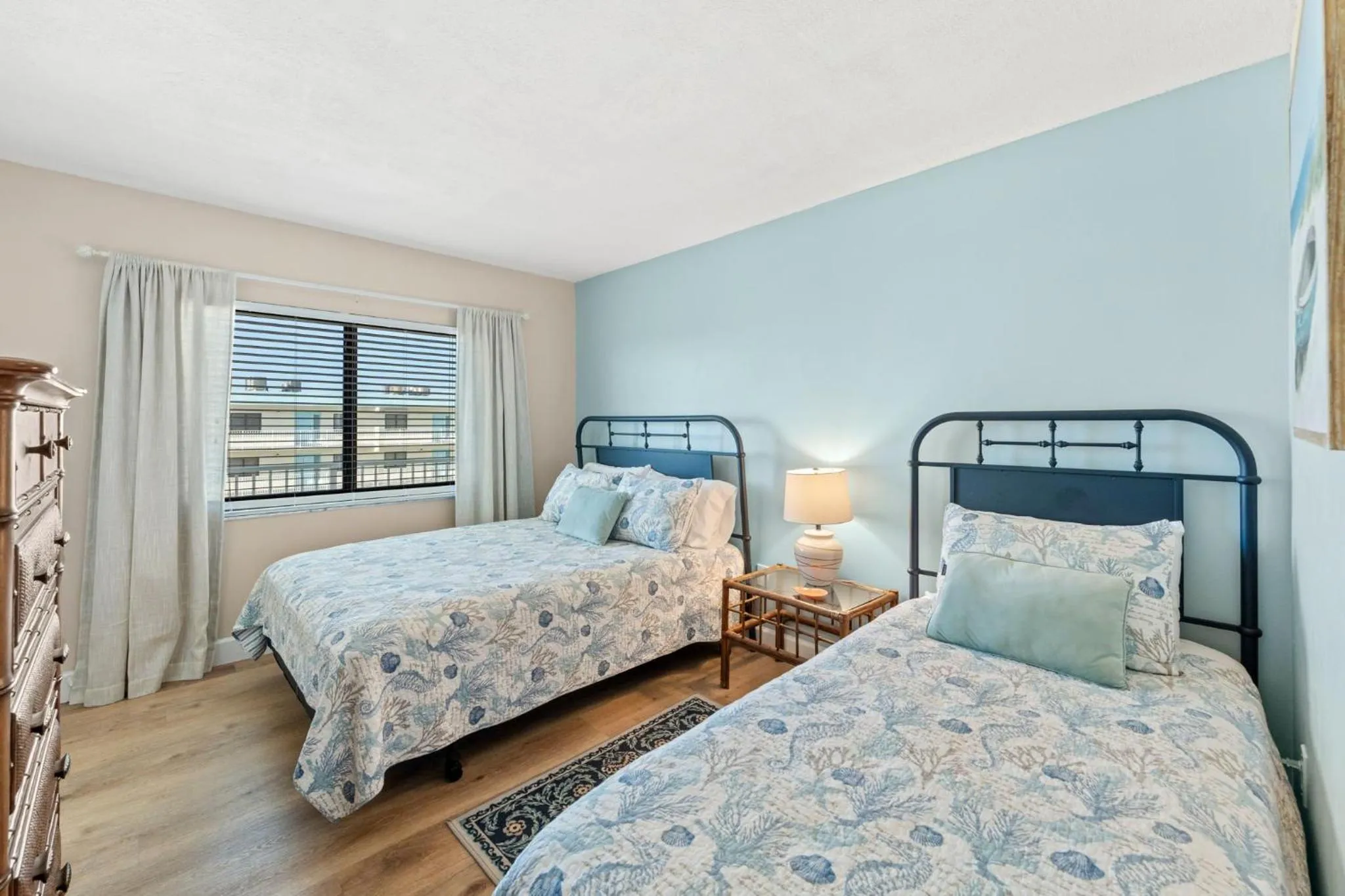 Other, Bed in Sandcastles 103